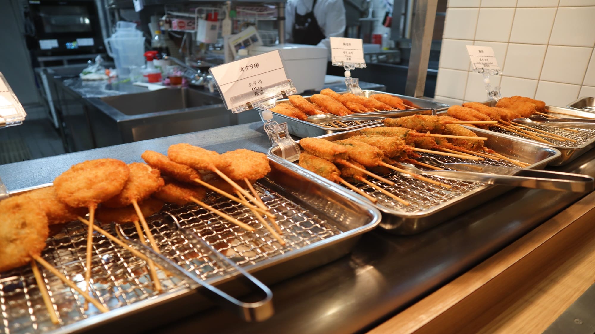 【朝食】大阪名物串カツ