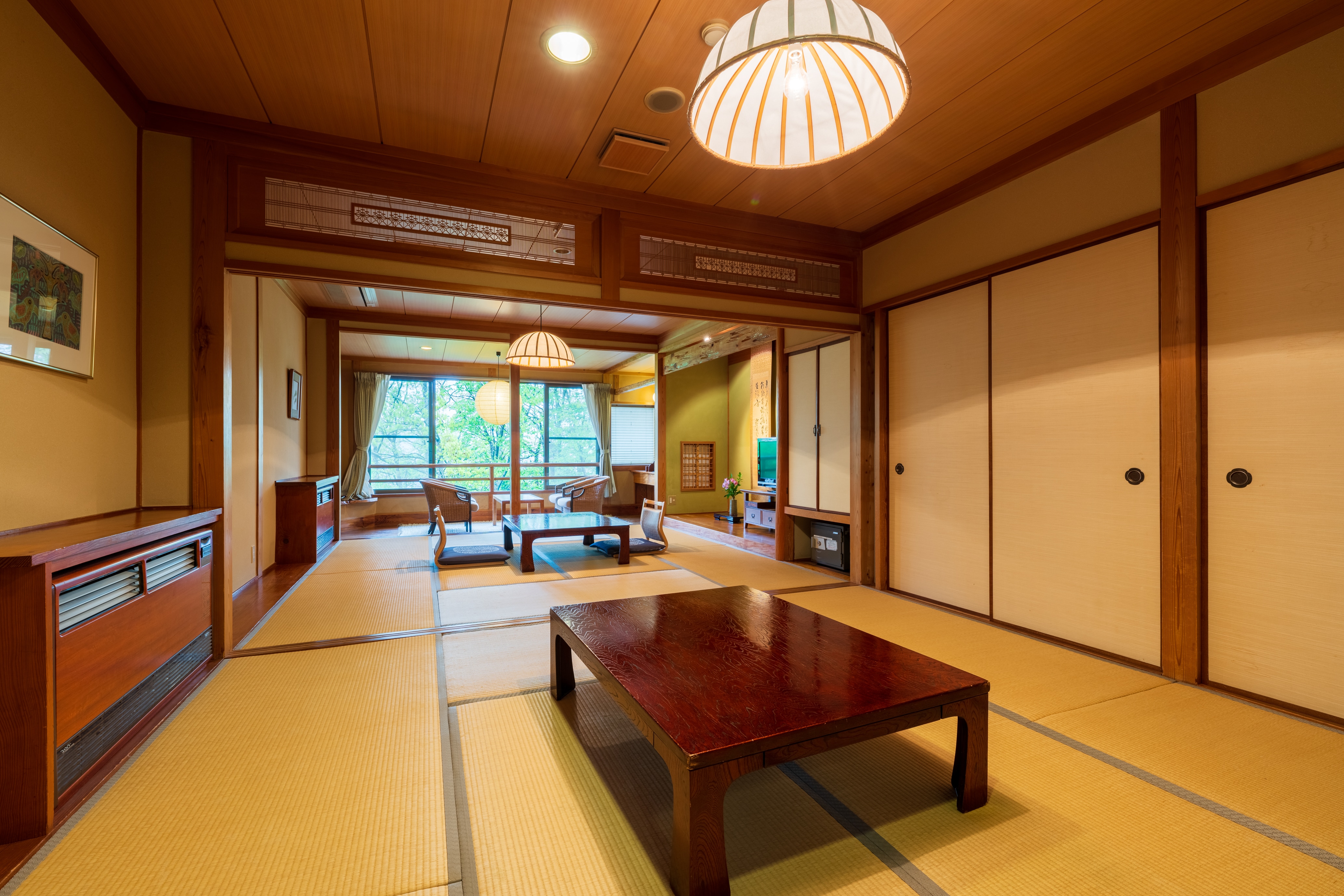 [New building Kobotei] Japanese-style room 8 + 8 tatami mats