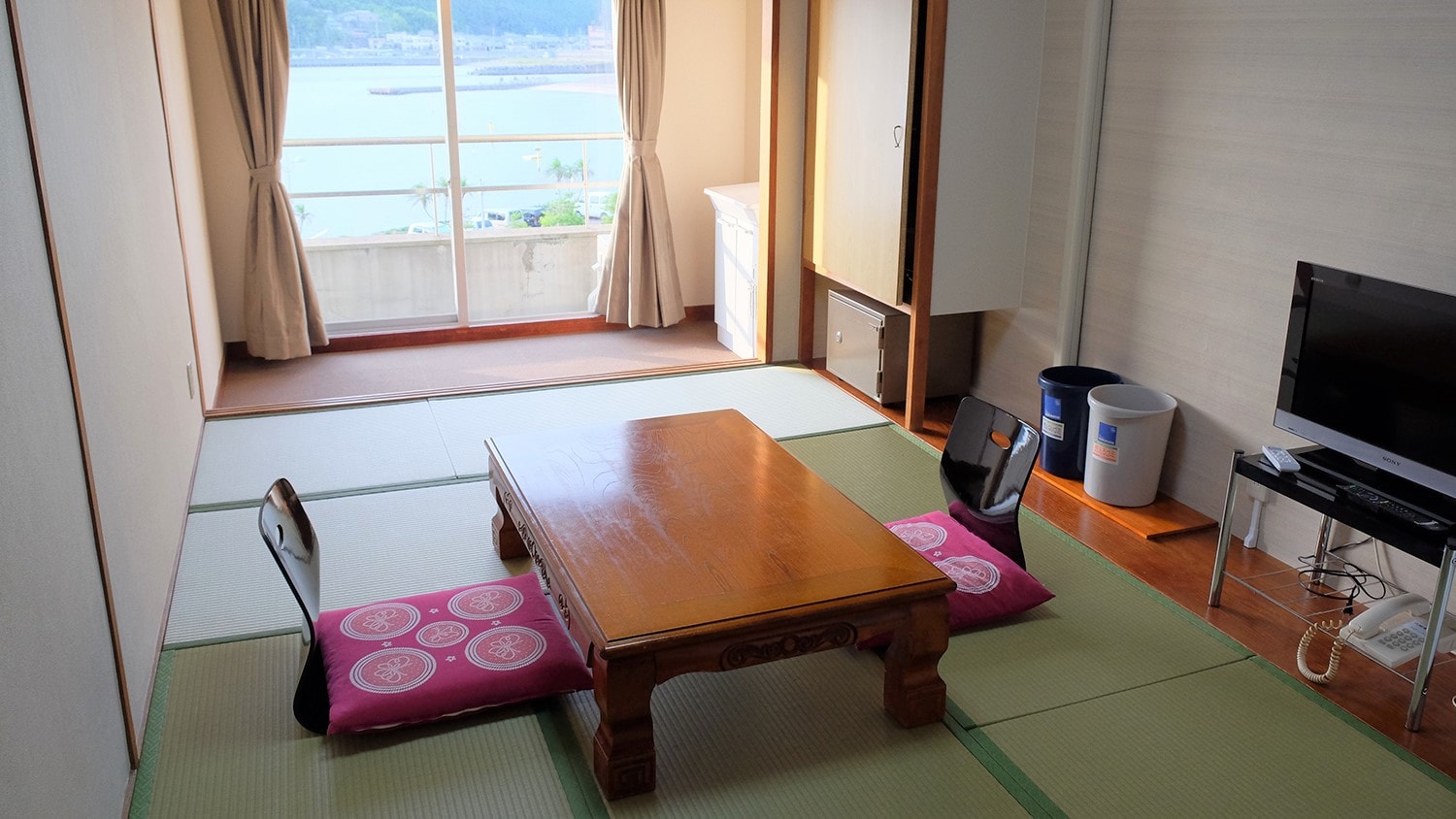 [Japanese-style room 7.5 tatami mats/non-smoking] Pacific beach view *No bath/toilet