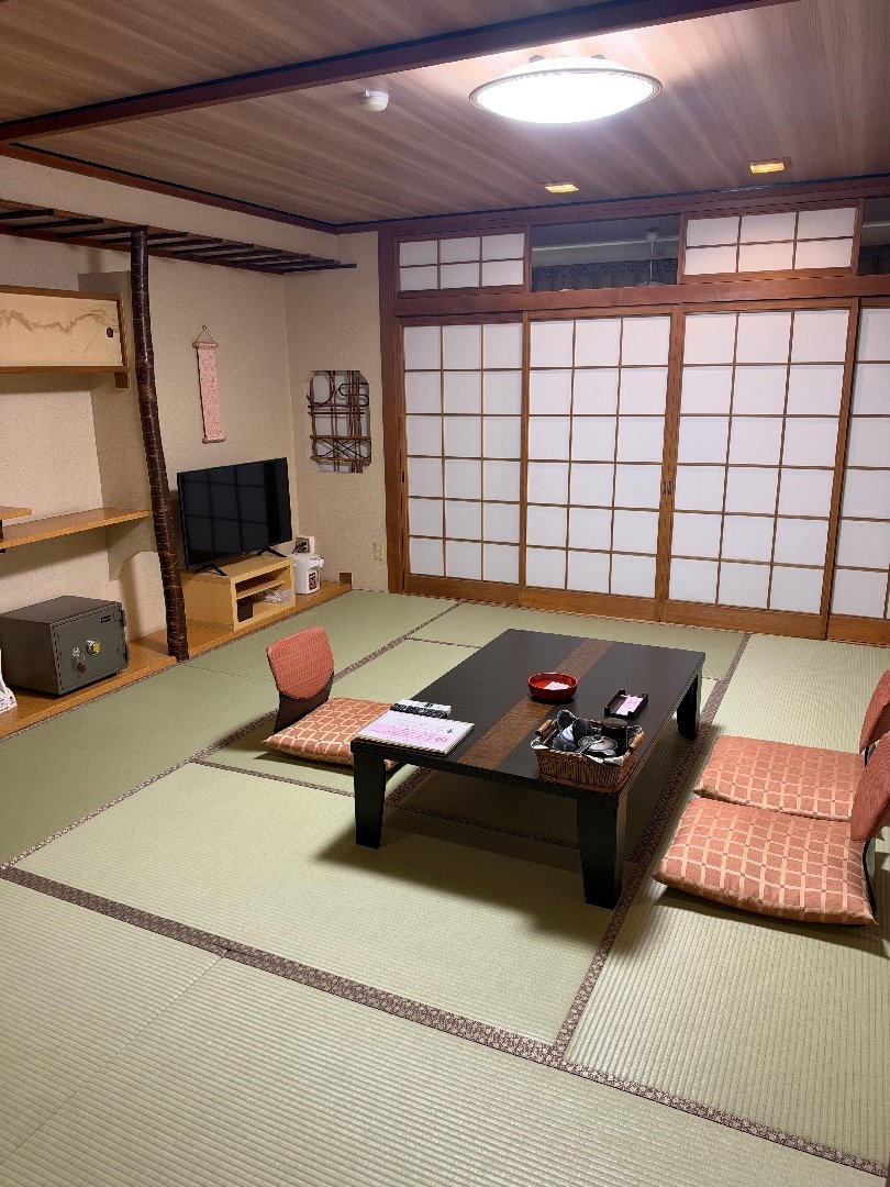 2AEB90D7-C0A5-47C7-A80F-F936682D874A.jpeg
