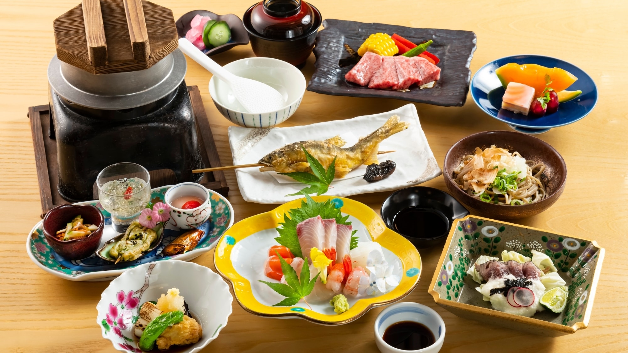 基本懷石料理“螢火蟲”是最受歡迎的懷石料理！