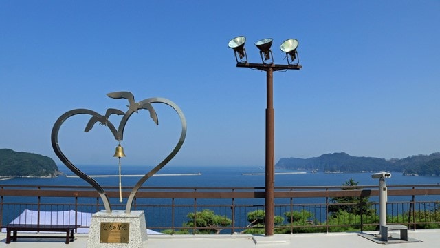 Lover's Sanctuary Monument