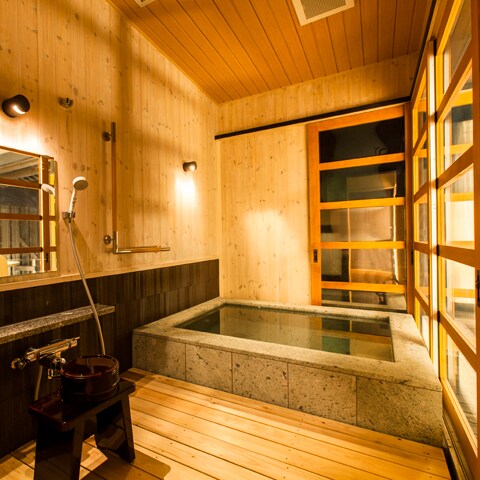 Open-air bath in guest room on the first floor