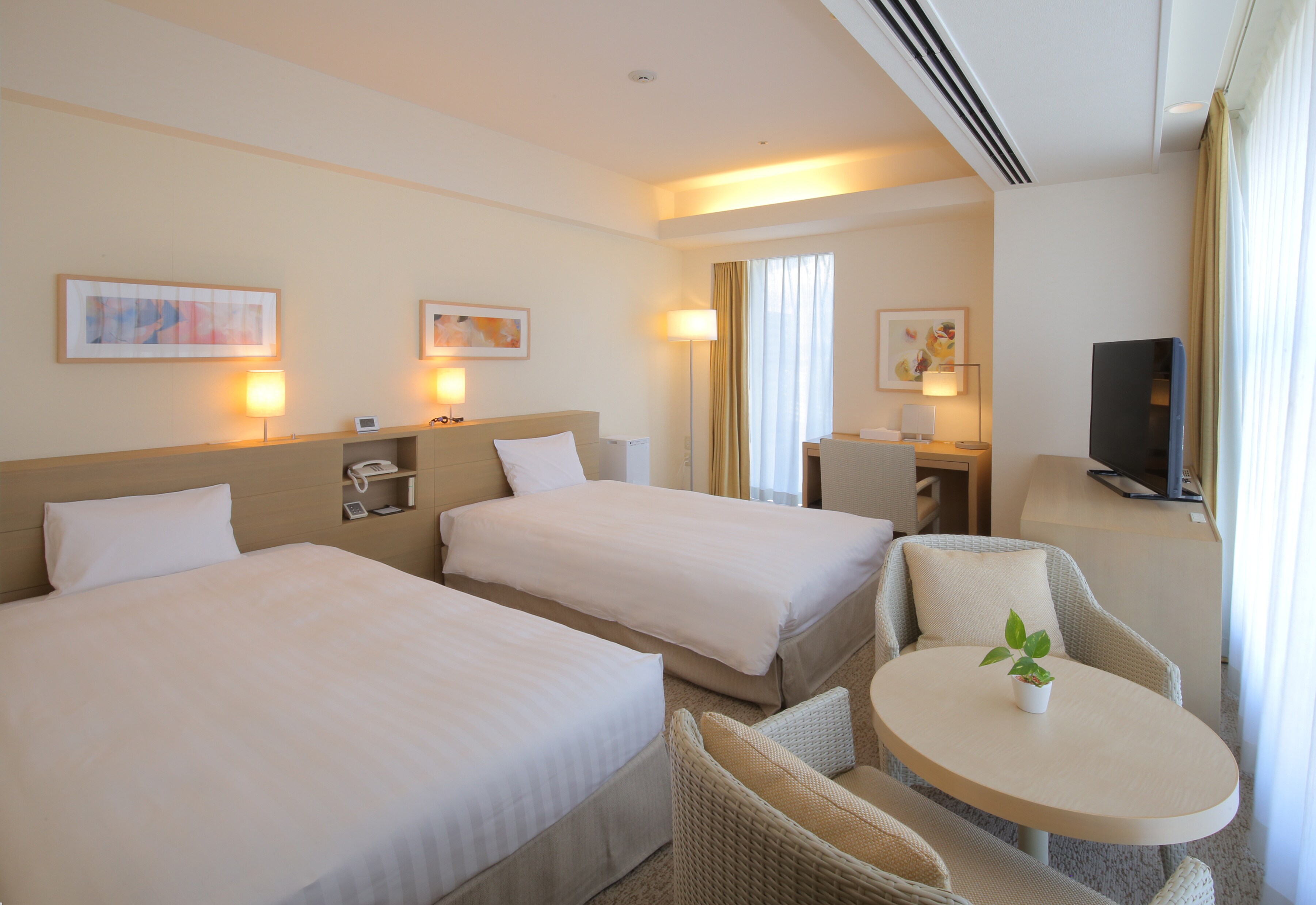 [Non-smoking] Ladies' Twin Room