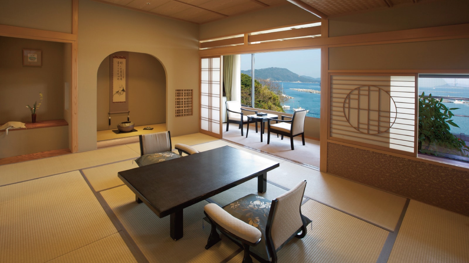 Tokinagomi Japanese-style room 12 tatami mats + 6 tatami mats (example)