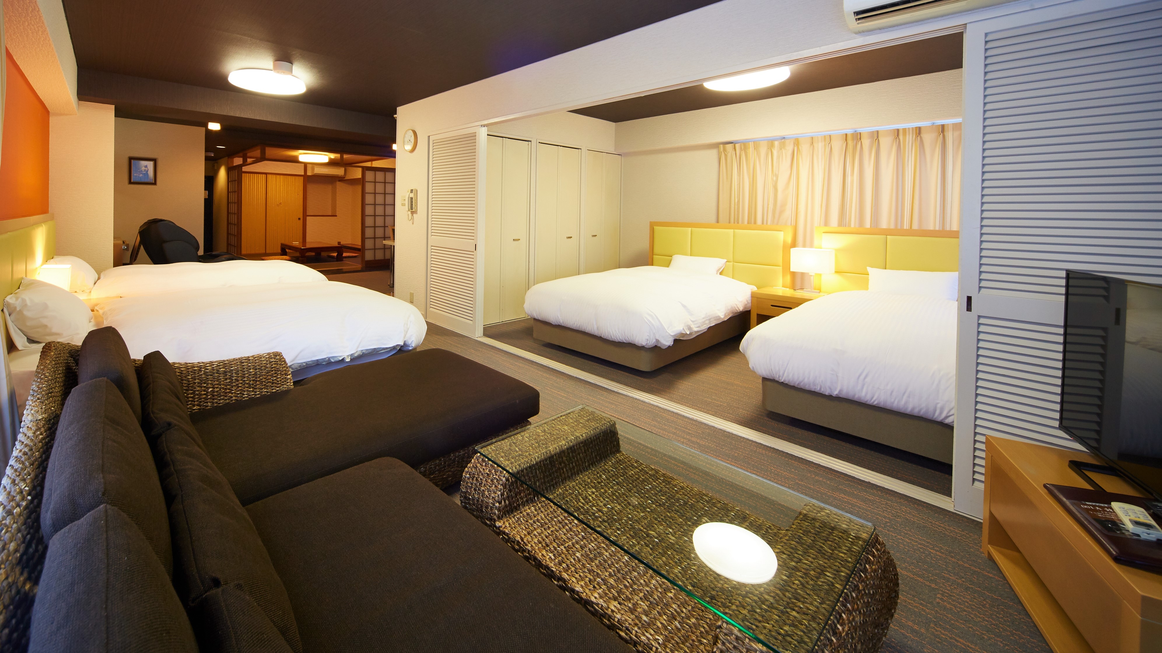All rooms are Japanese and Western rooms. It is also recommended for group trips.