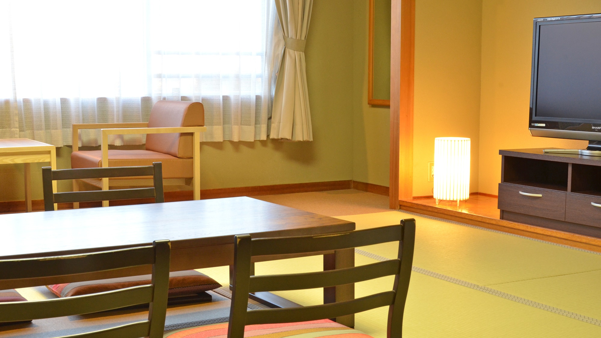 ■ 舒适日式房间