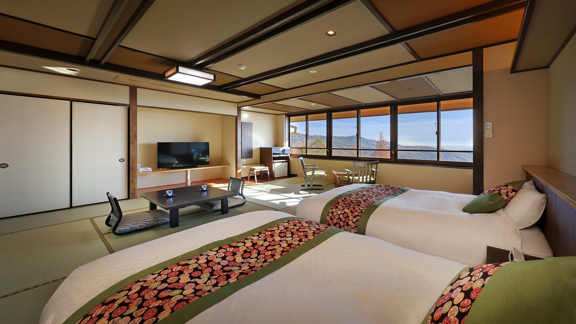 [502 Moegi] Modern Japanese-Western room with a view