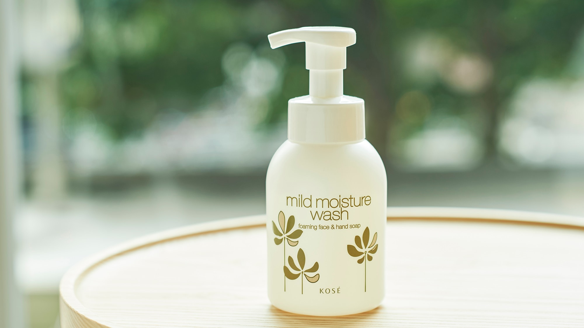 ・[房間用品] 洗手液，保持雙手清潔。你也可以用它來洗臉