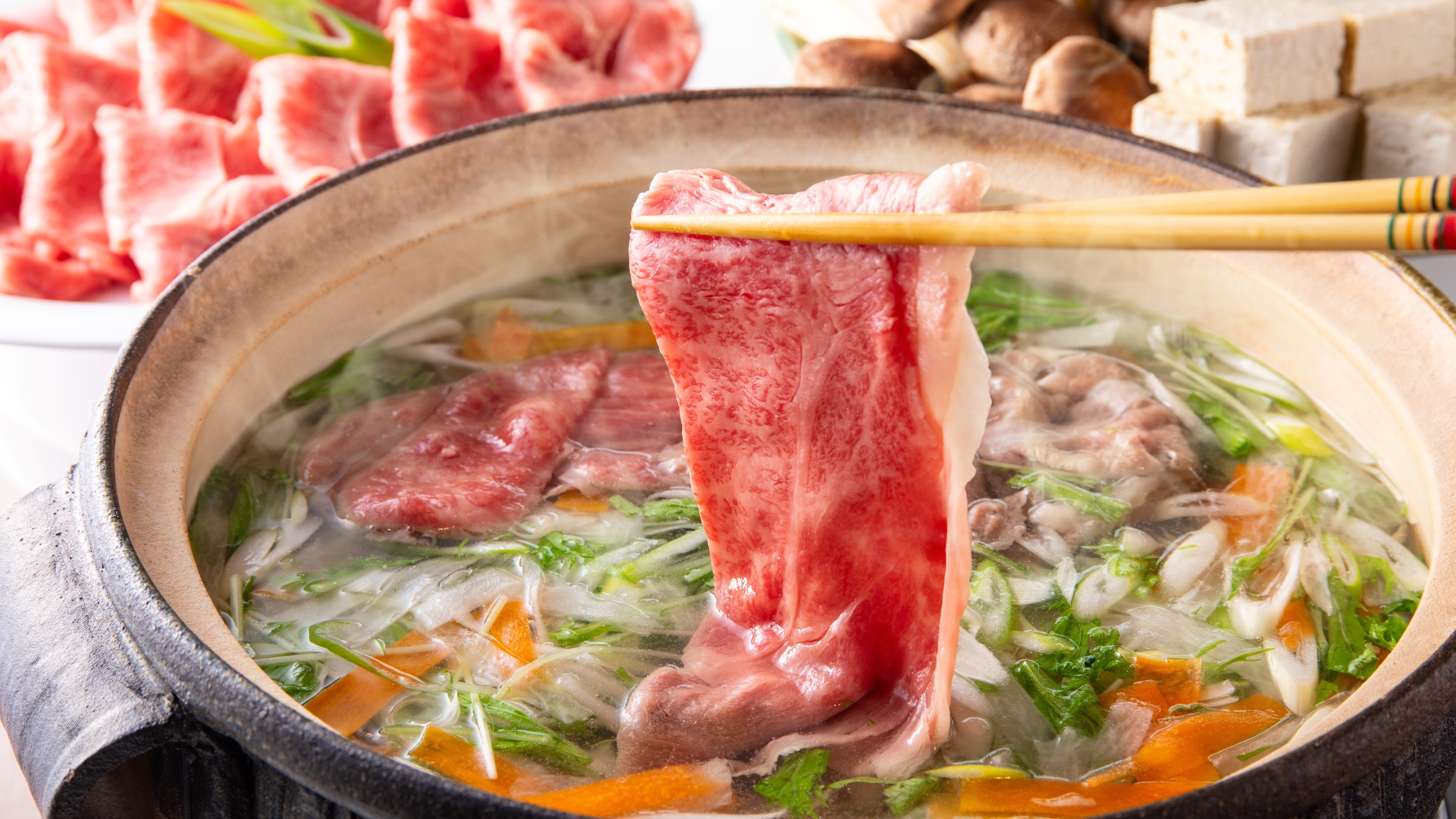 とろける美味しさ。特上おおいた和牛のしゃぶしゃぶ。