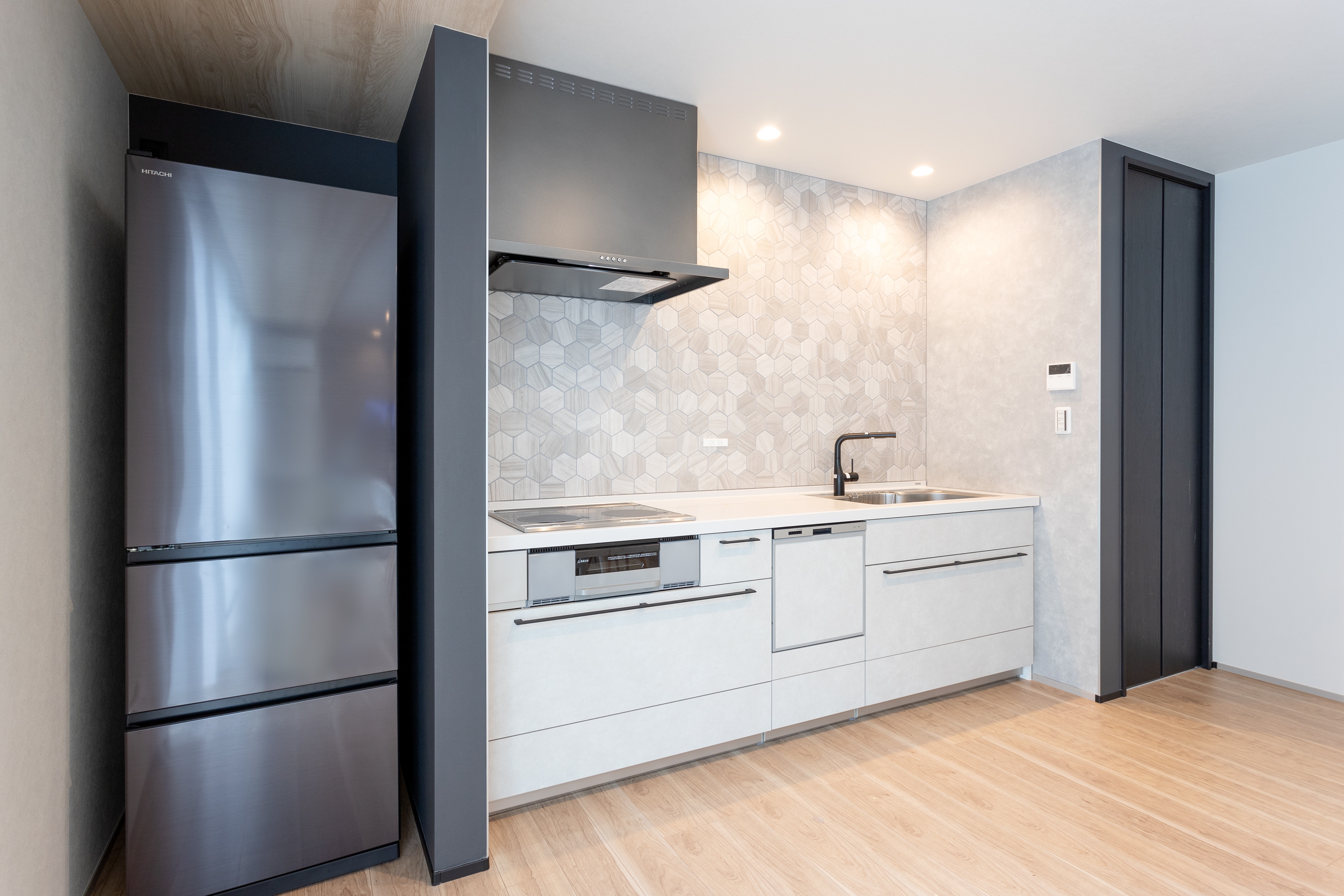 1F Kitchen