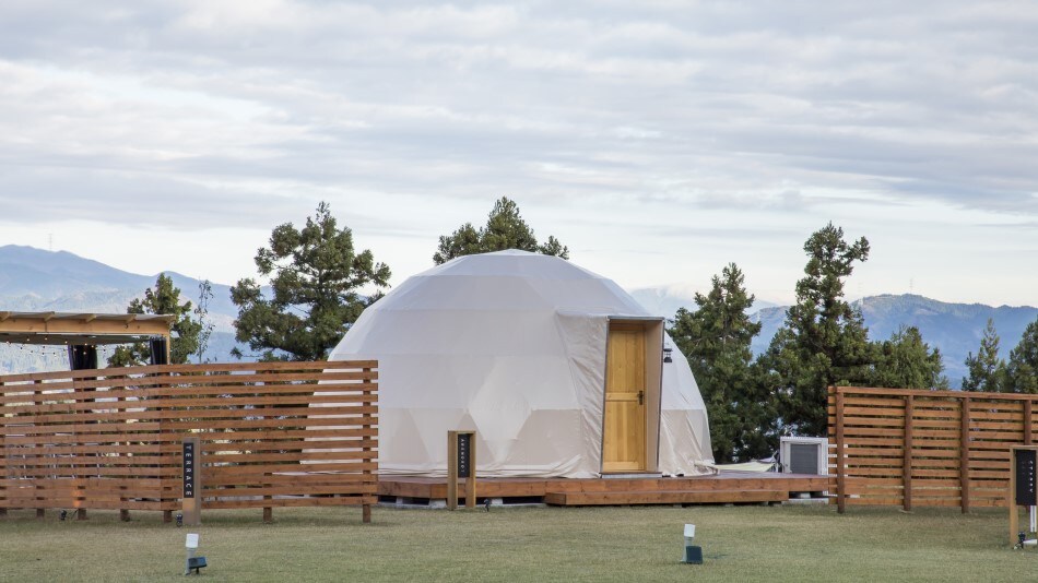 Standard tent exterior