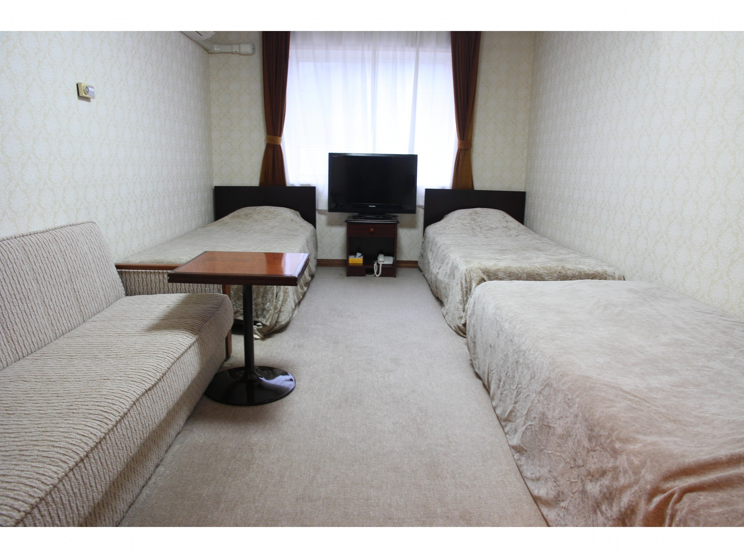 Simple Western-style room Standard Western-style room with washroom