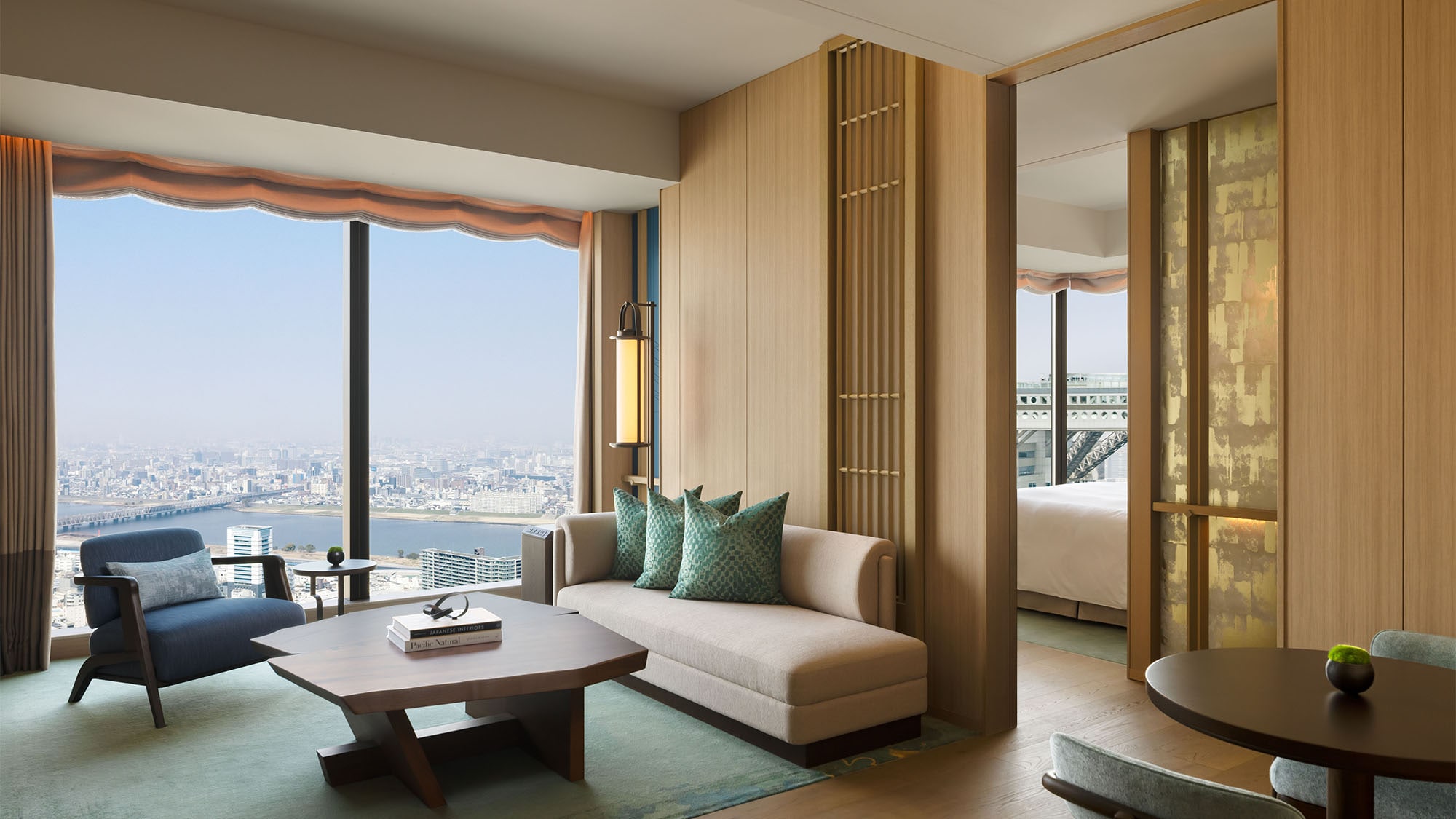 King Corner Suite River View