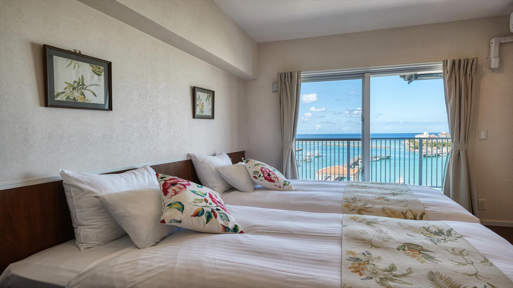 Maisonette Suite (Ocean View) Bedroom