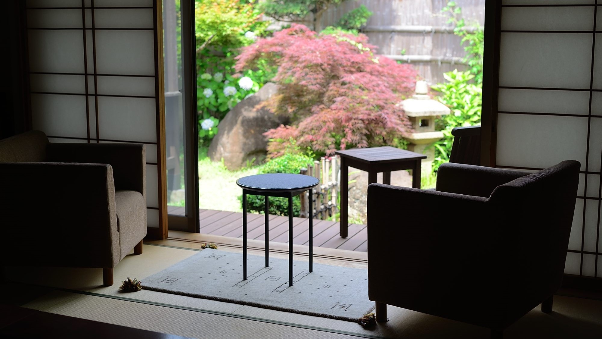 「蘇」房｜靠窗座位