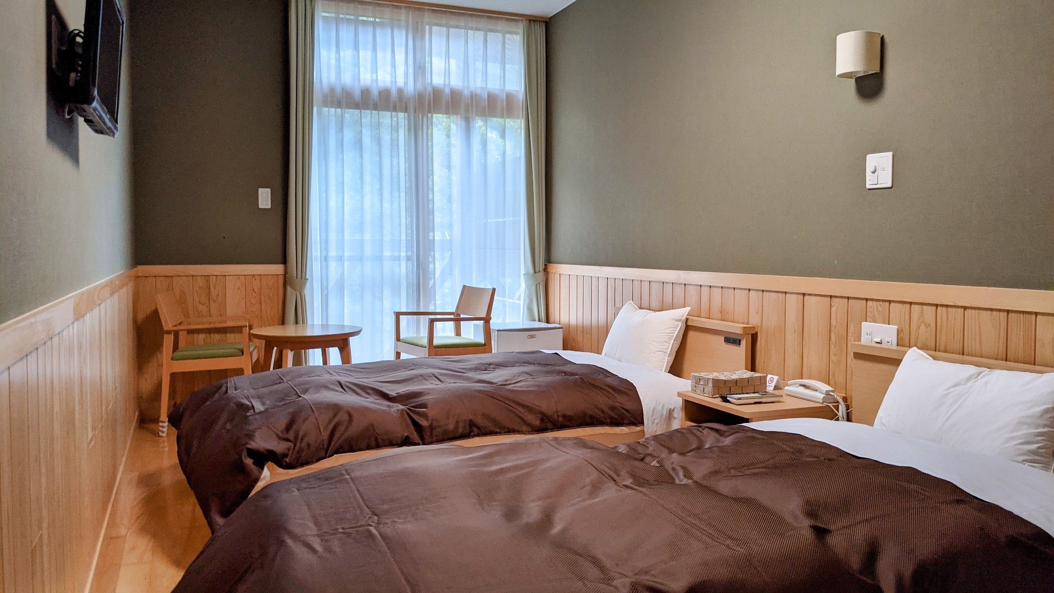 Main building, 2nd floor, Western-style twin room (no bathroom/toilet = please use hot spring/shared toilet) [Non-smoking, free Wi-Fi]