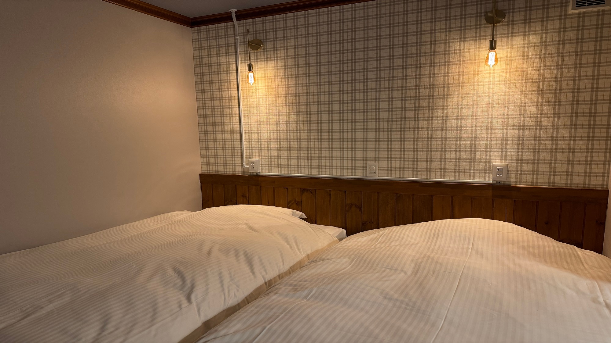 2 Bedroom