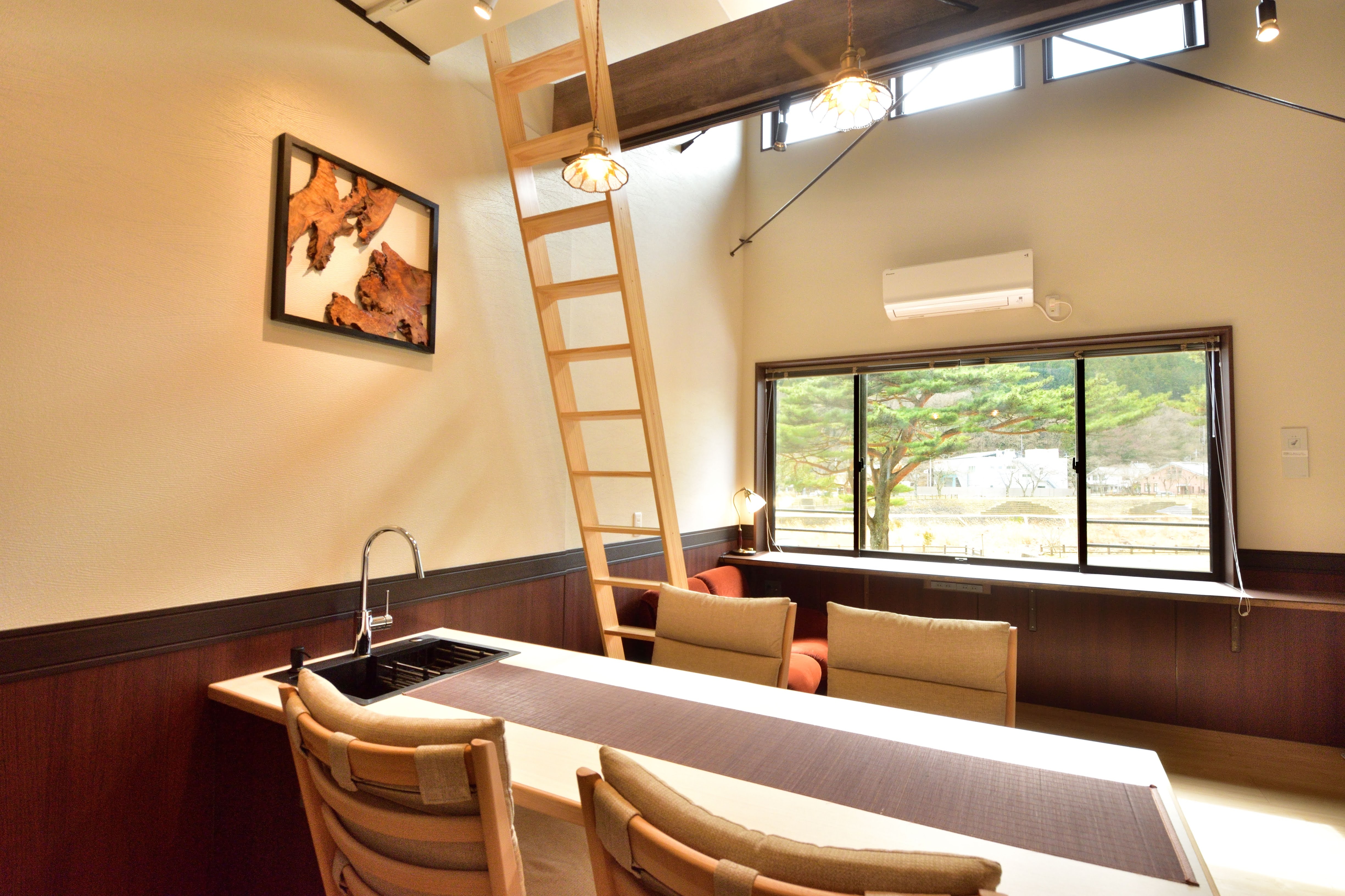 Premium Suite