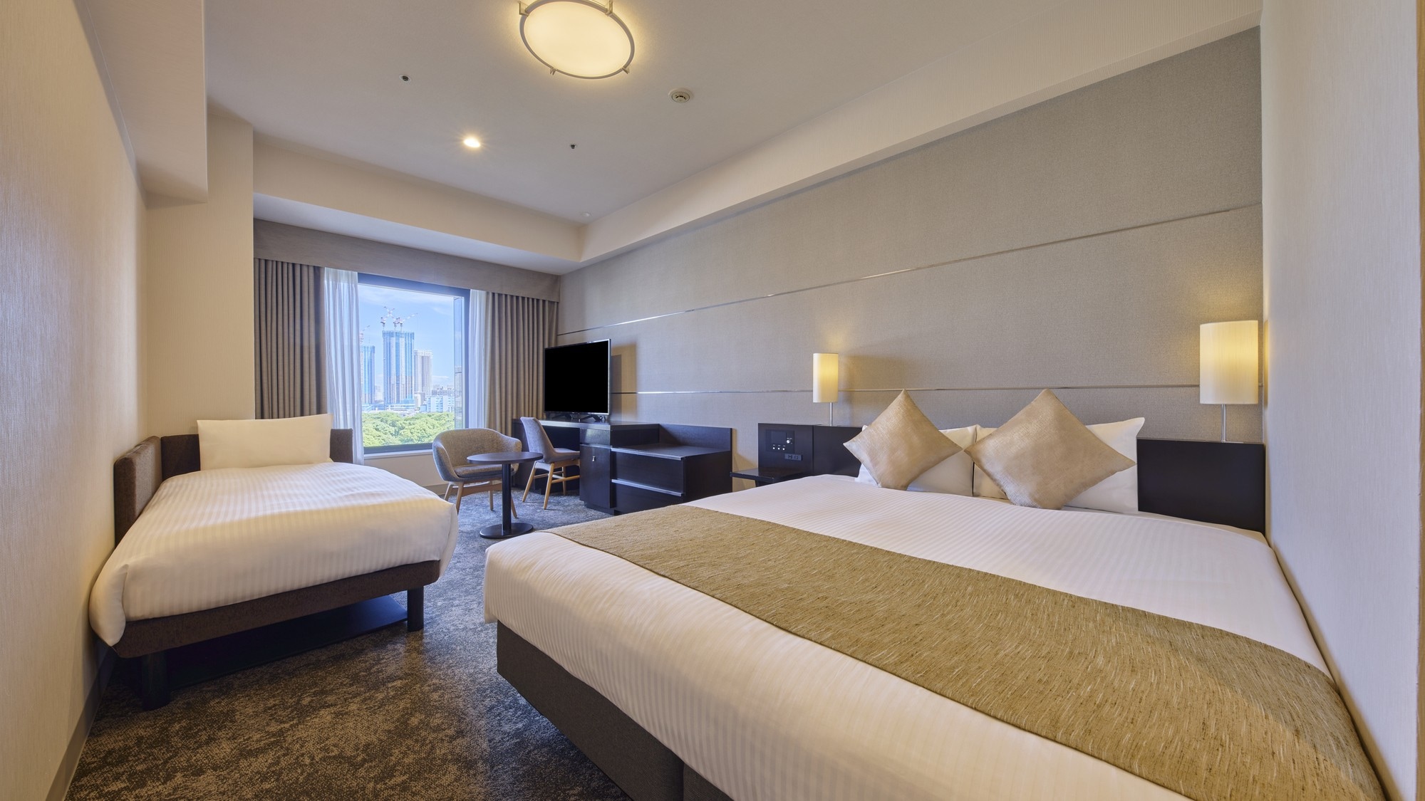 豪華大床房/30平方公尺(含沙發床/獨立衛浴)