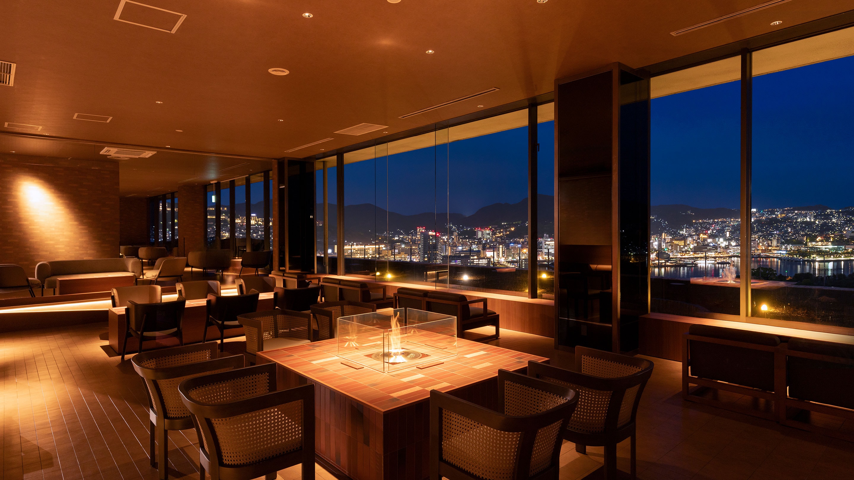 Lounge_night