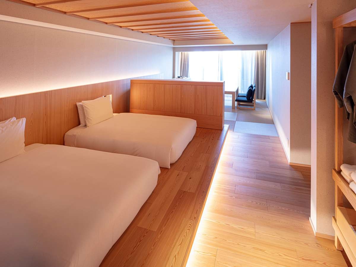 【Terrace Bath Premium Twin】这是海边的双床房，配备露天温泉。