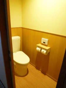 ห้องพักมีโถสุขภัณฑ์แบบ Washlet