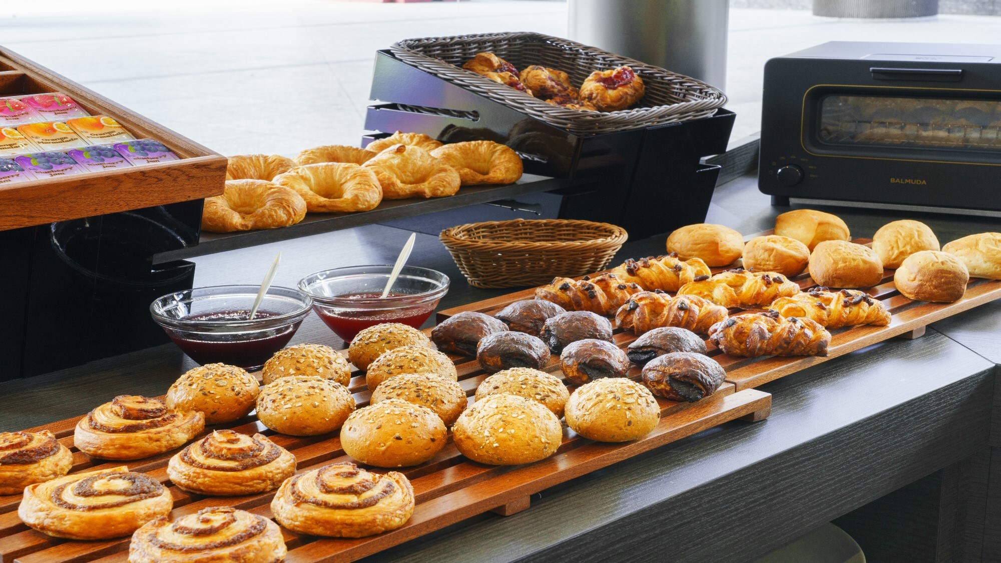 改造后的自助早餐（图片）