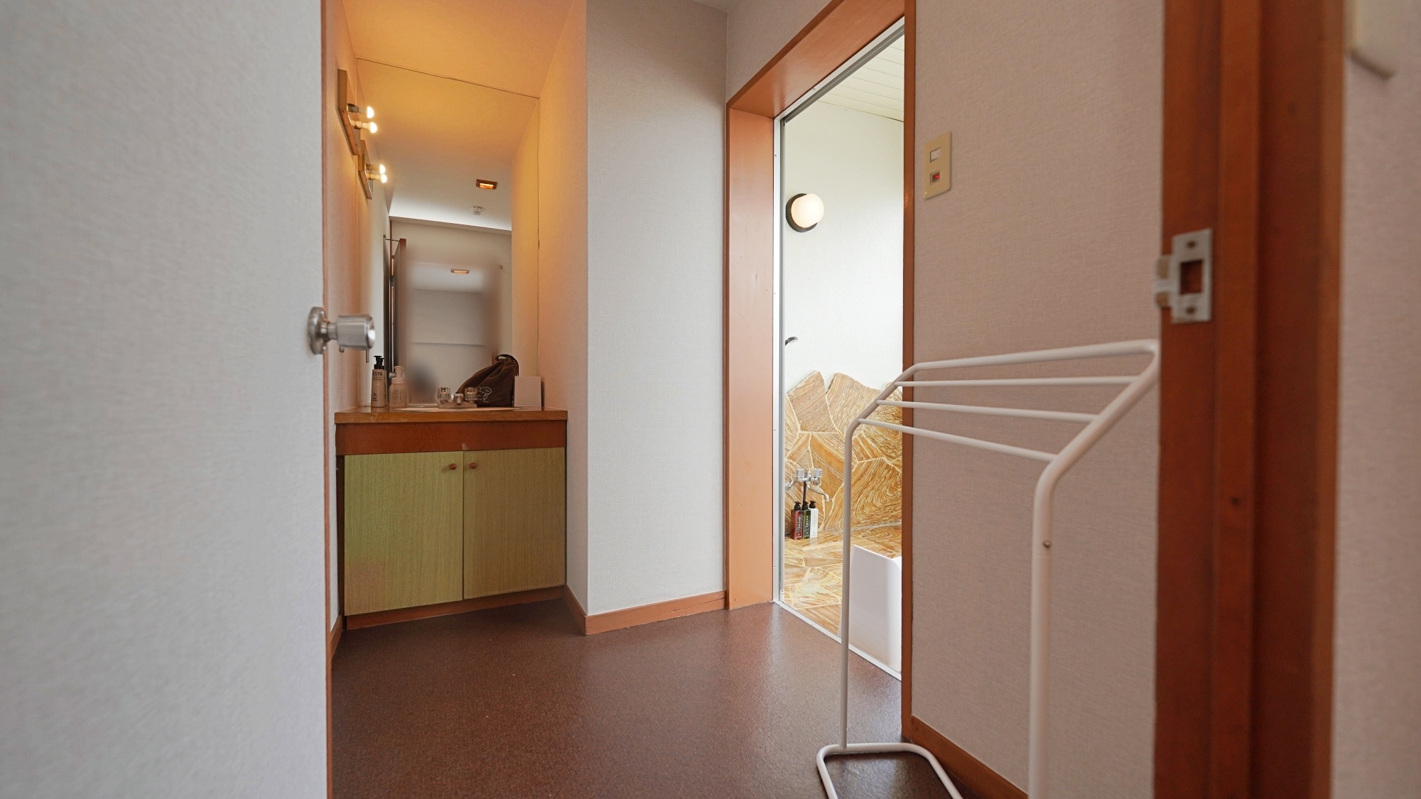 Japanese-Western room, 15 tatami mats (with indoor bath)