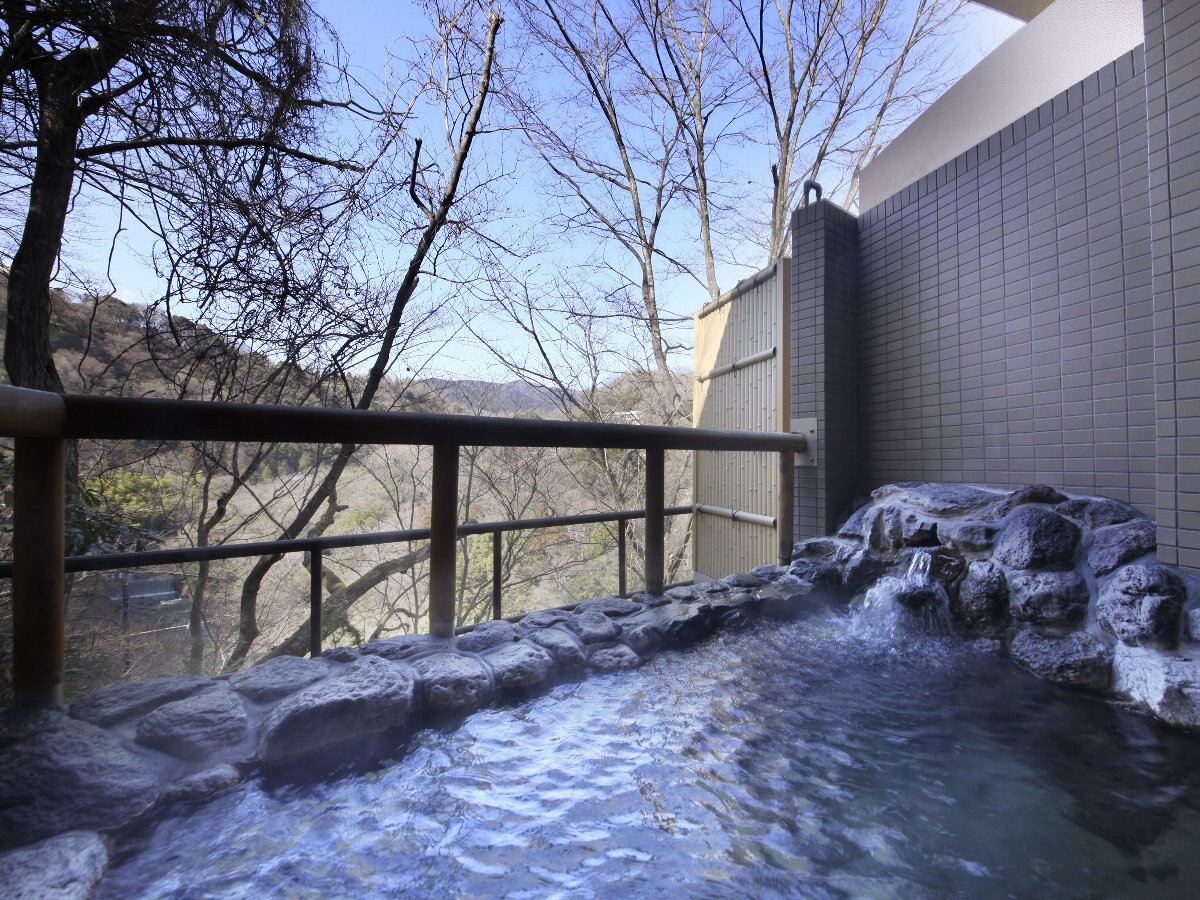 Fengjin-no-Yu /露天浴池 100％天然溫泉，無需加熱或加水，因為它是擁有豐富熱水的“私人來源”