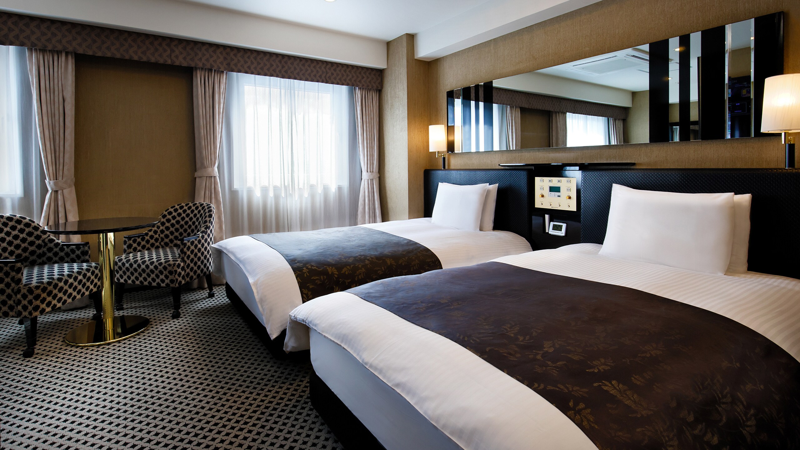 Kamar Deluxe Twin (2 orang) 2 tempat tidur single