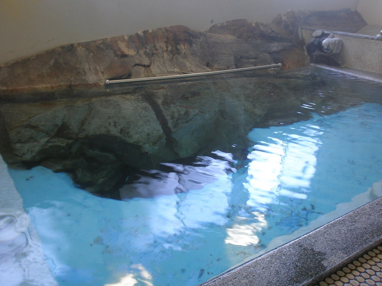Rock bath 2