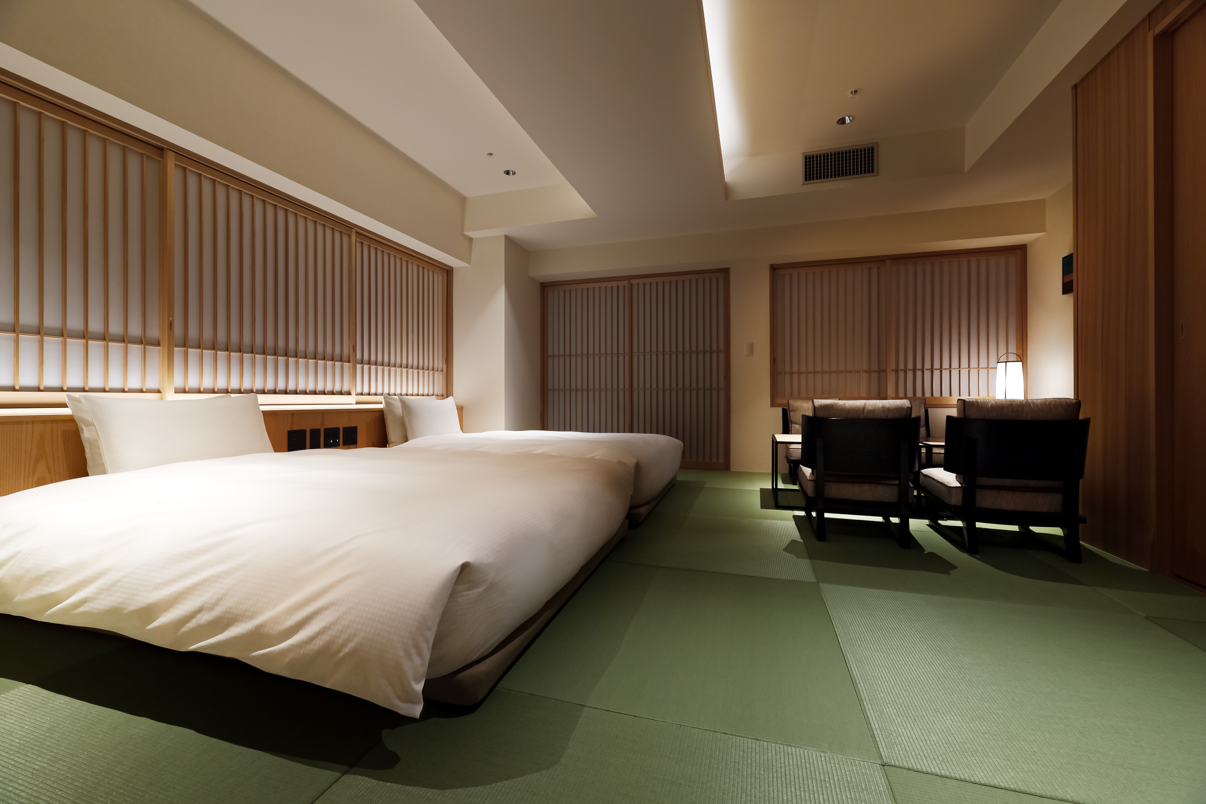 Corner Suite 2