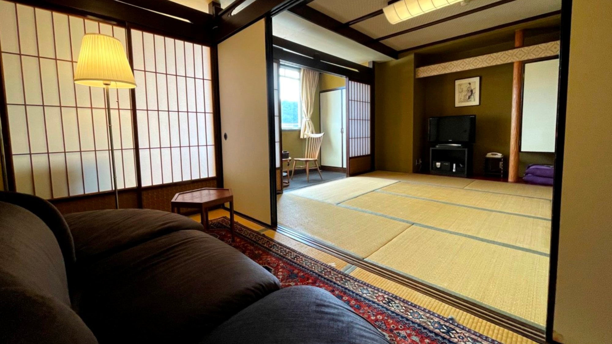 4 people capacity _8 + 4 with tatami bath
