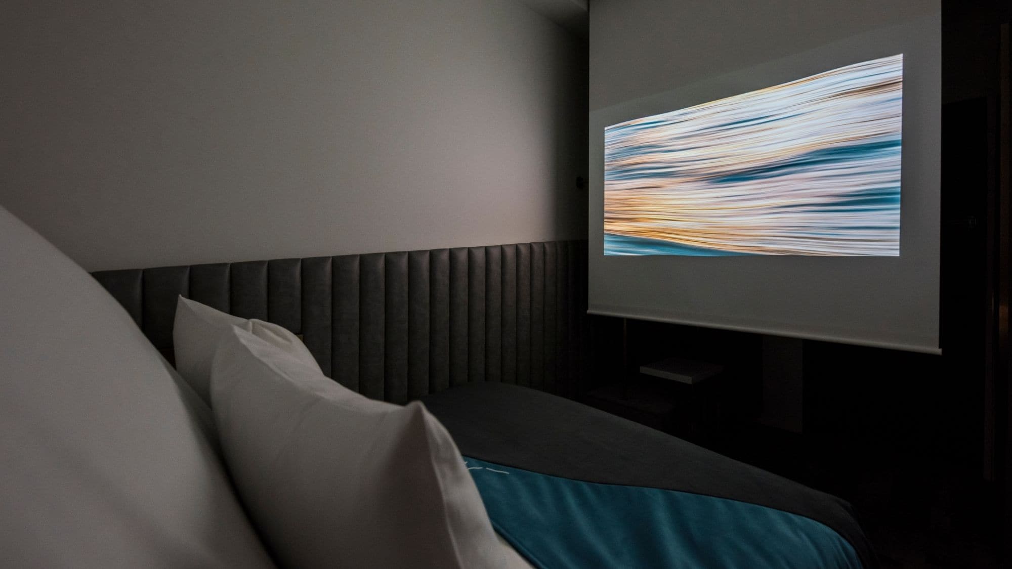 When using a double room projector