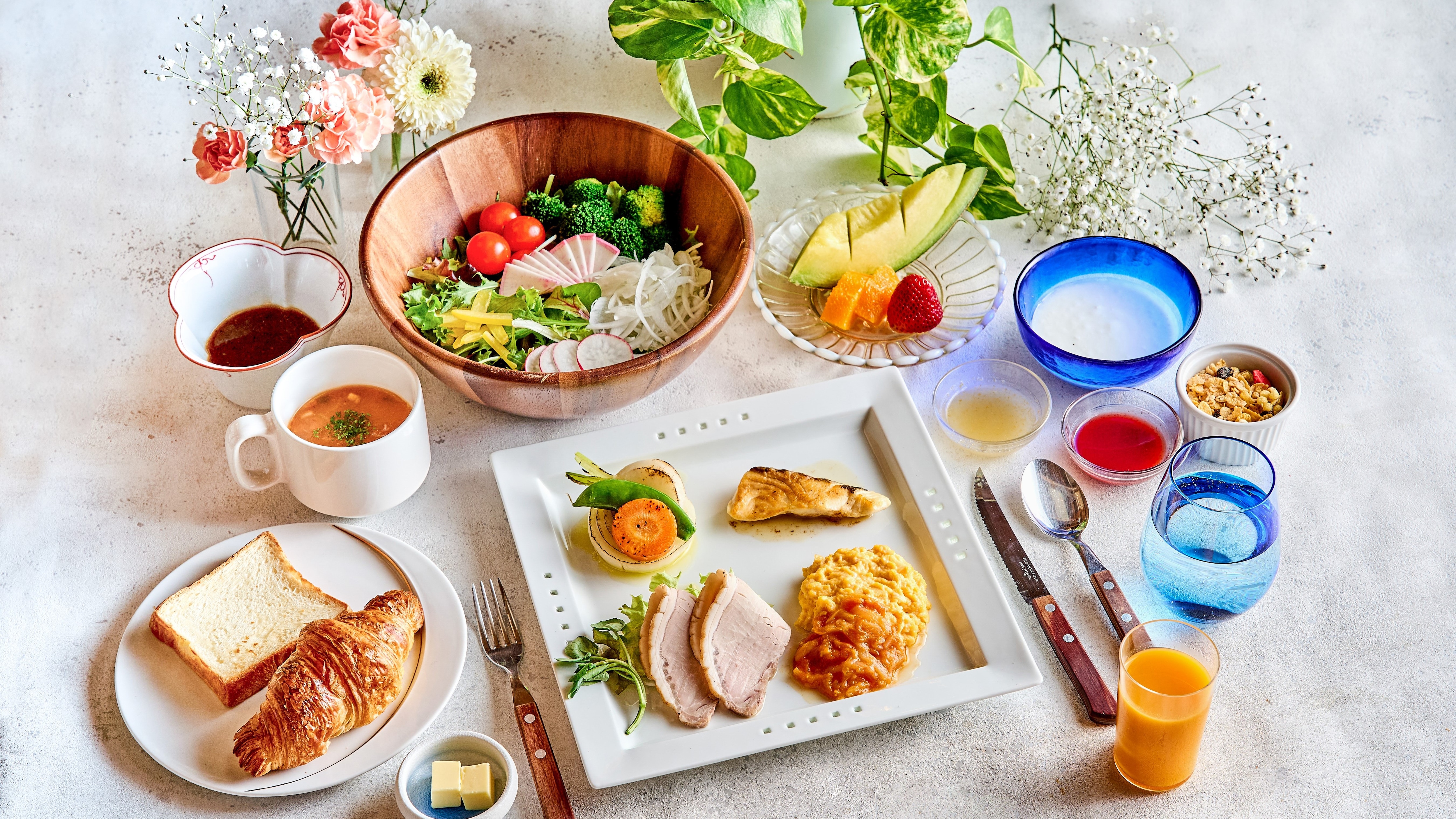 <Western breakfast> Western food plate