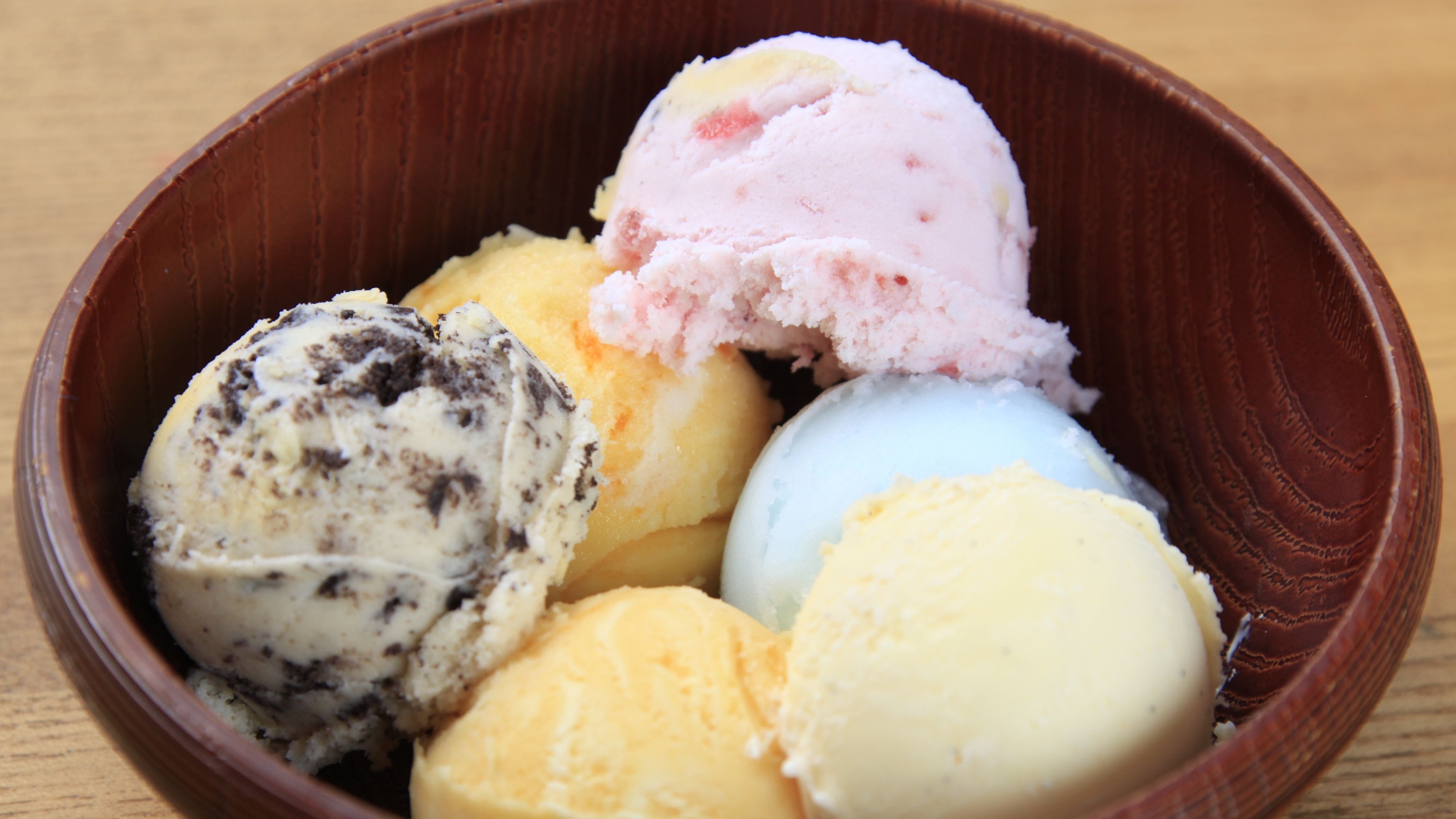 Dessert is 6 kinds of ice buffet ♬
