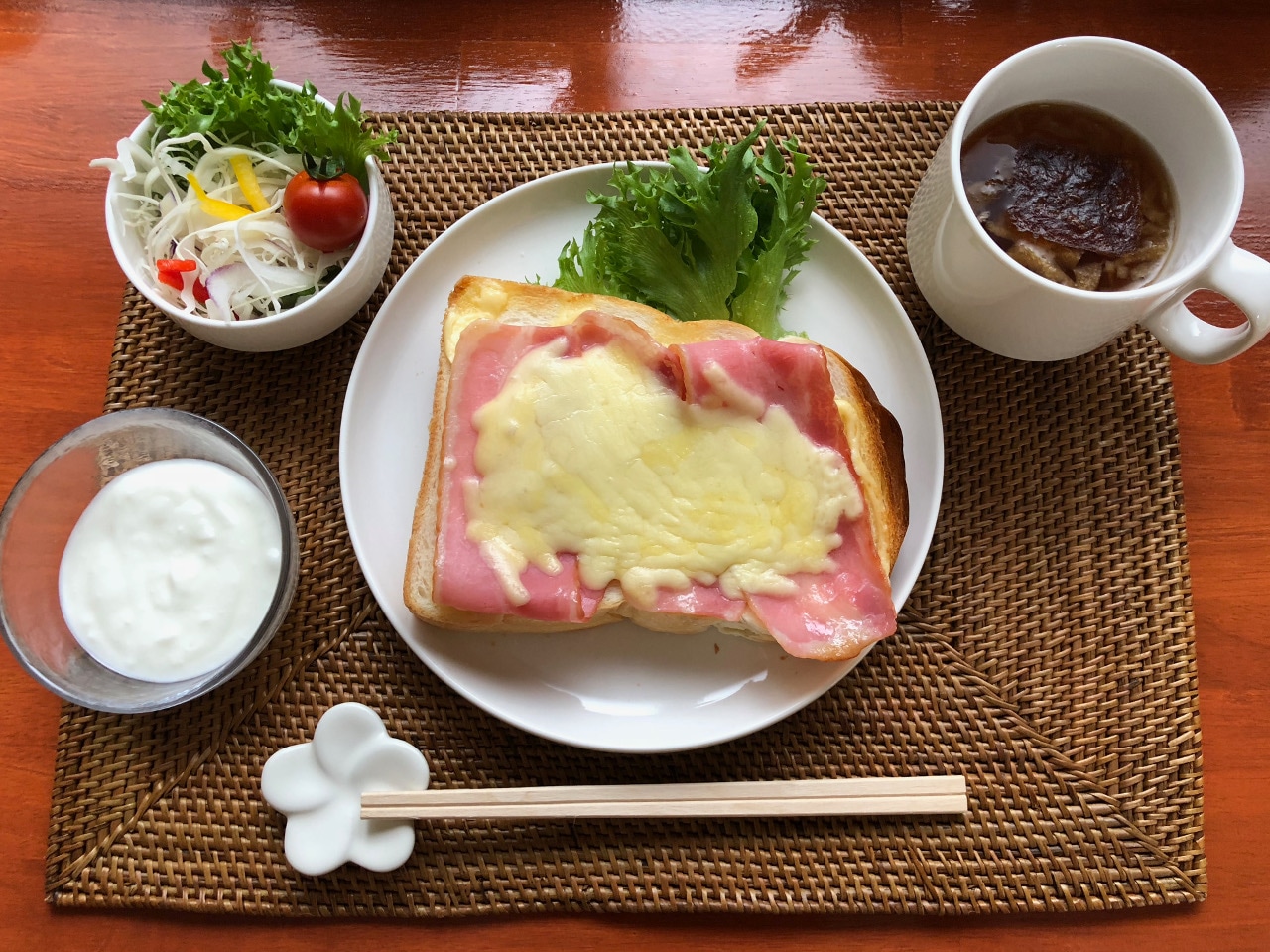 아침 식사의 예
