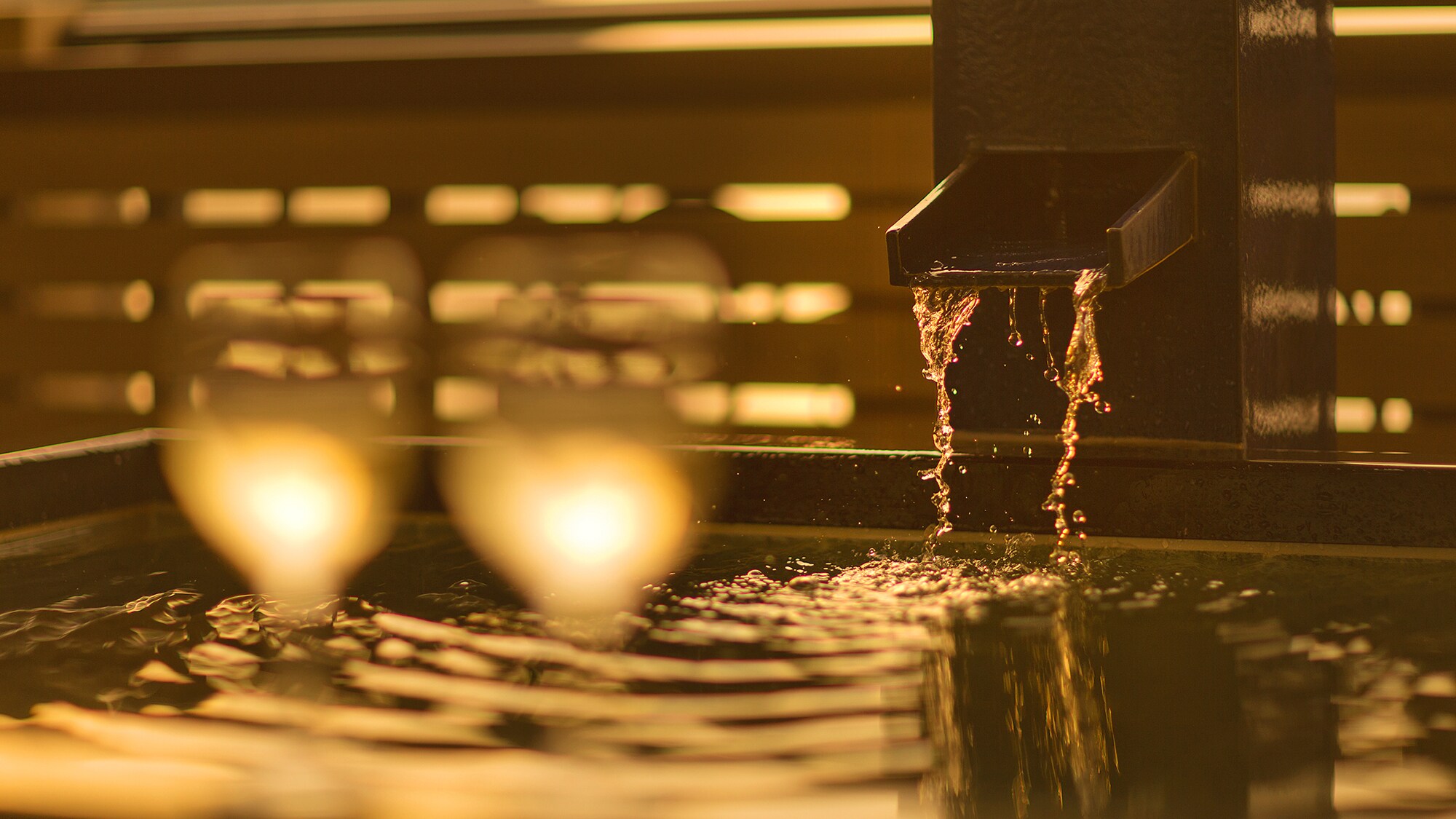 [Guest room open-air bath image]