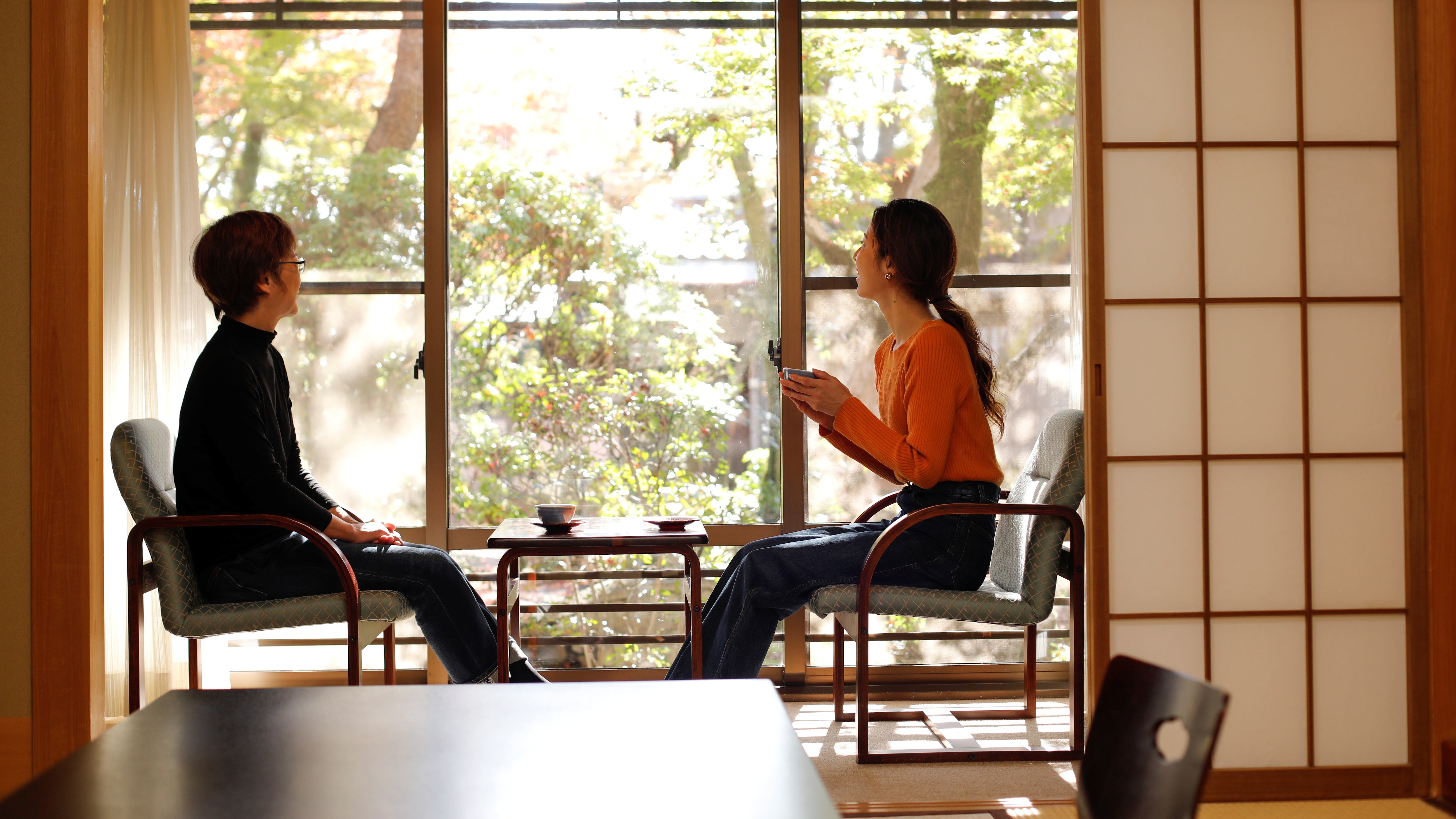 8 tatami Japanese-style room | Looking out over the courtyard...