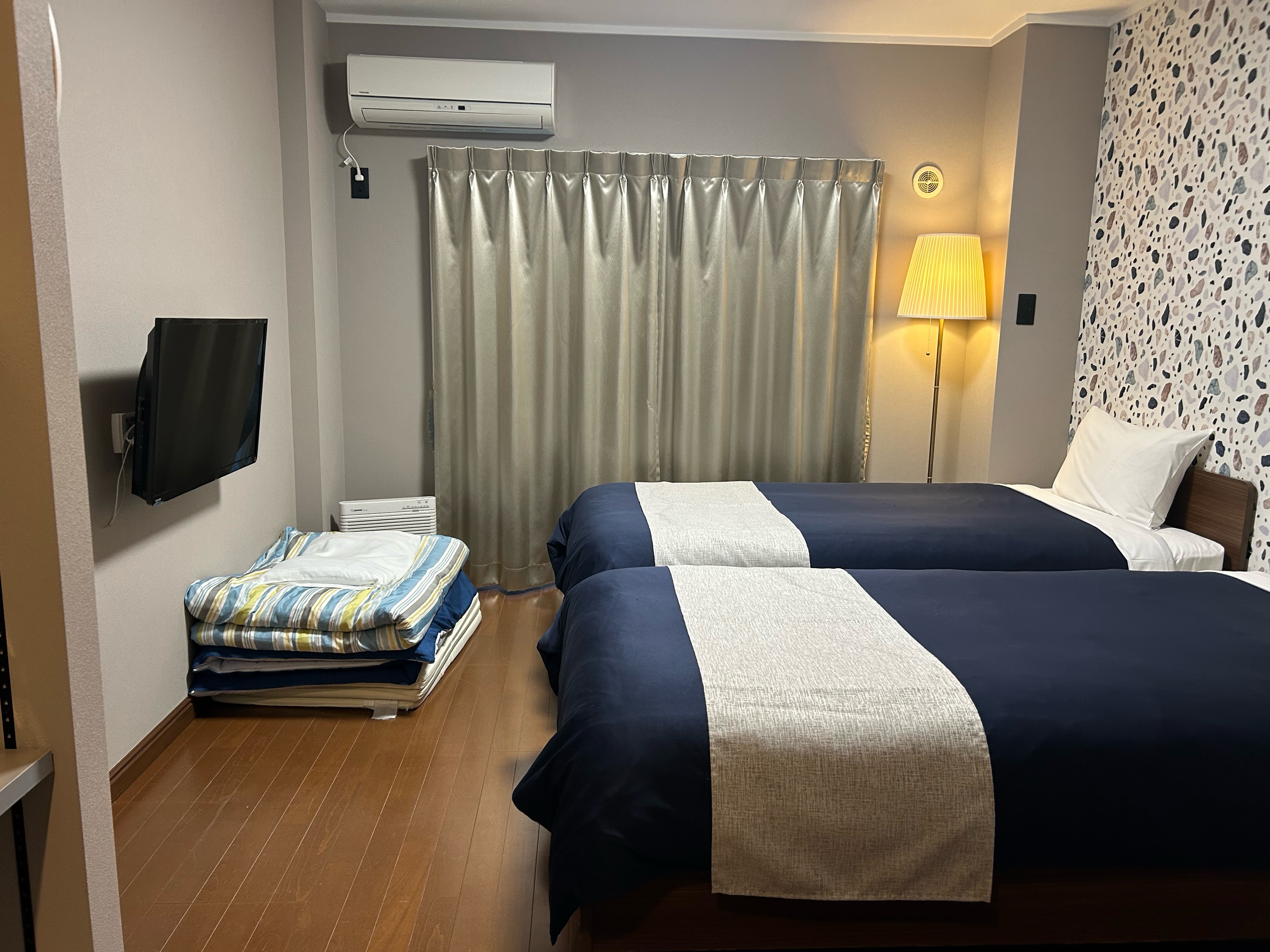 Kamar triple di lantai 2