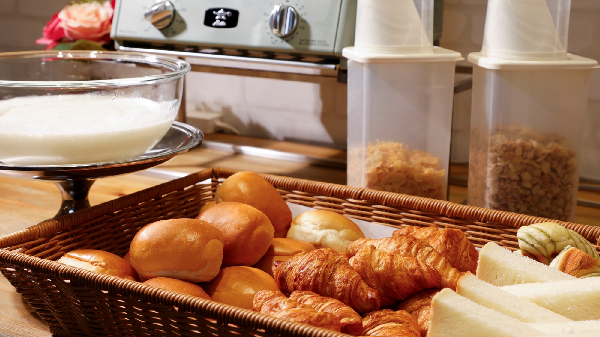 Breakfast buffet (image)