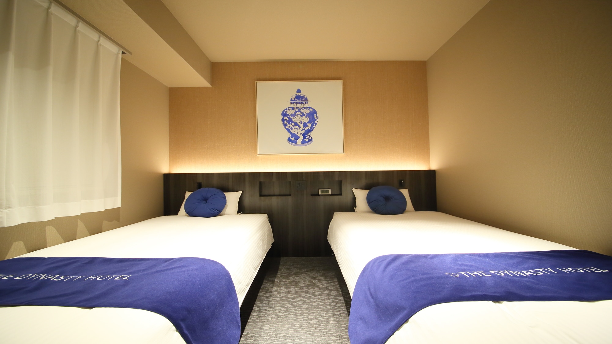 Twin room 3
