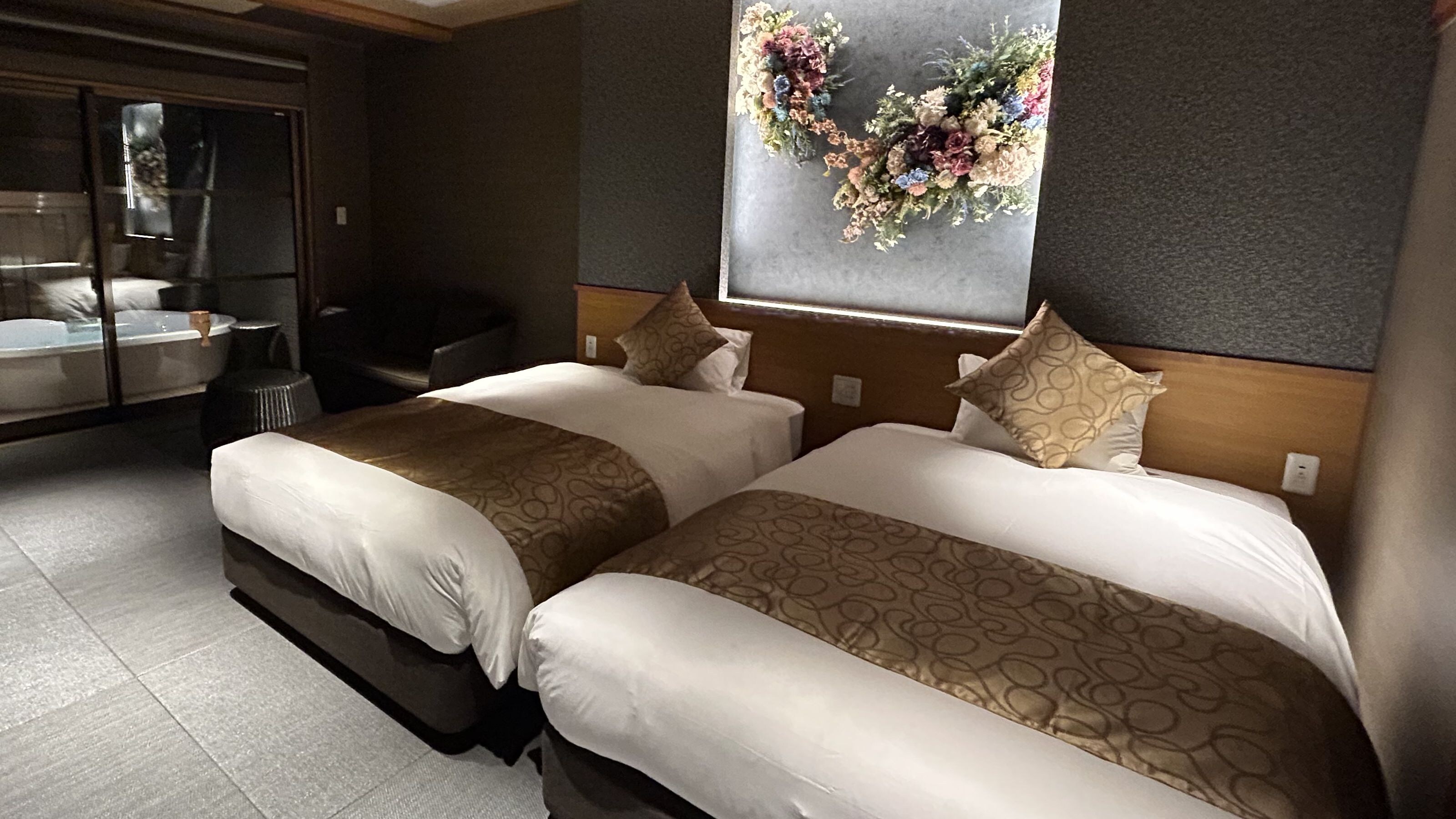 Dibuka Juli 2024! Kamar dengan kamar mandi terbuka