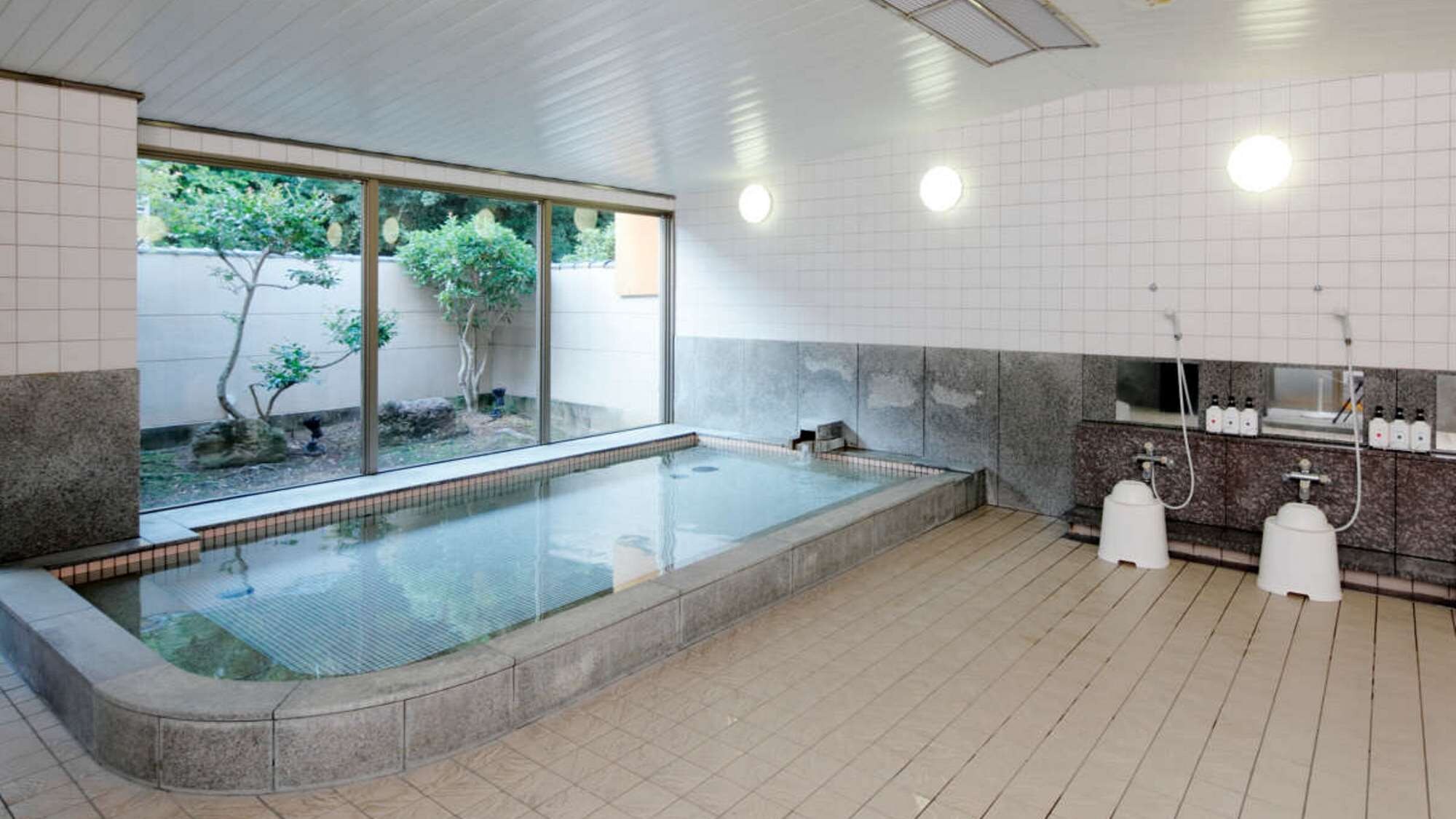 <Bồn tắm lớn> Khoảng thời gian tuyệt vời để xoa dịu mệt mỏi trong hành trình của bạn.