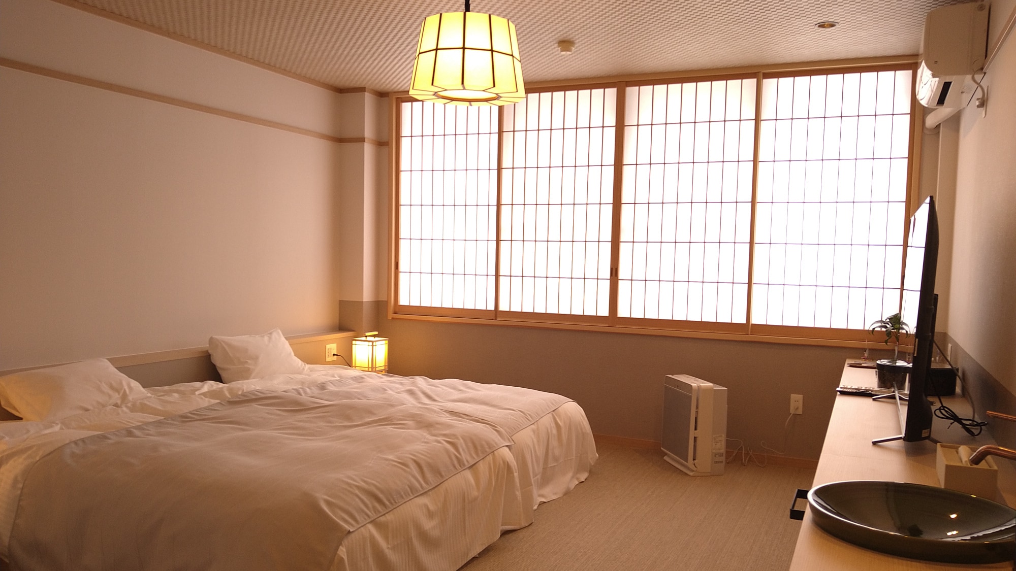 เปิดวันที่ 4 มีนาคม ของ Reiwa [ห้องเตียงคู่แบบญี่ปุ่นและตะวันตก] ห้อง "Akagi"