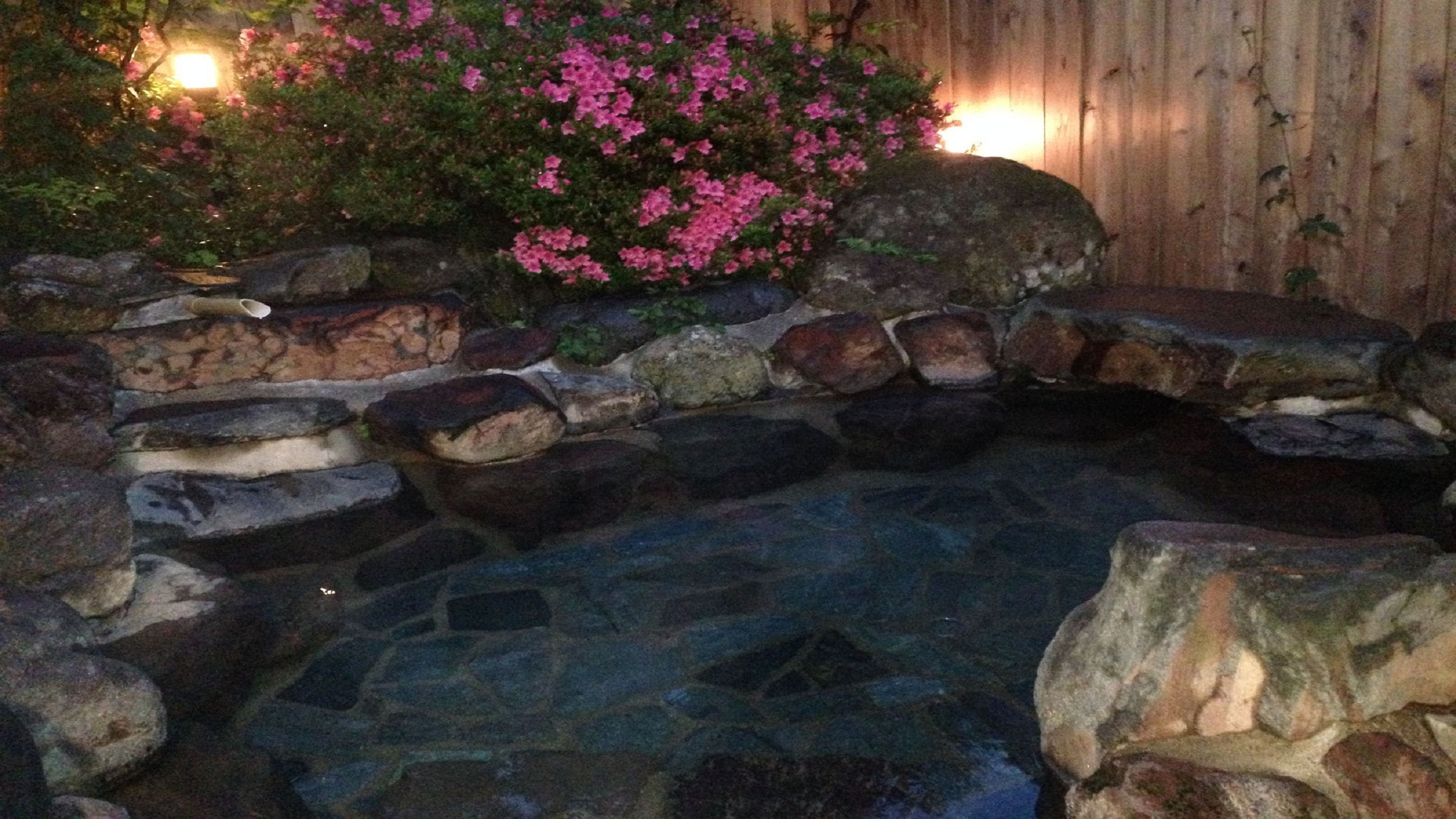 Hot spring open-air bath (evening)