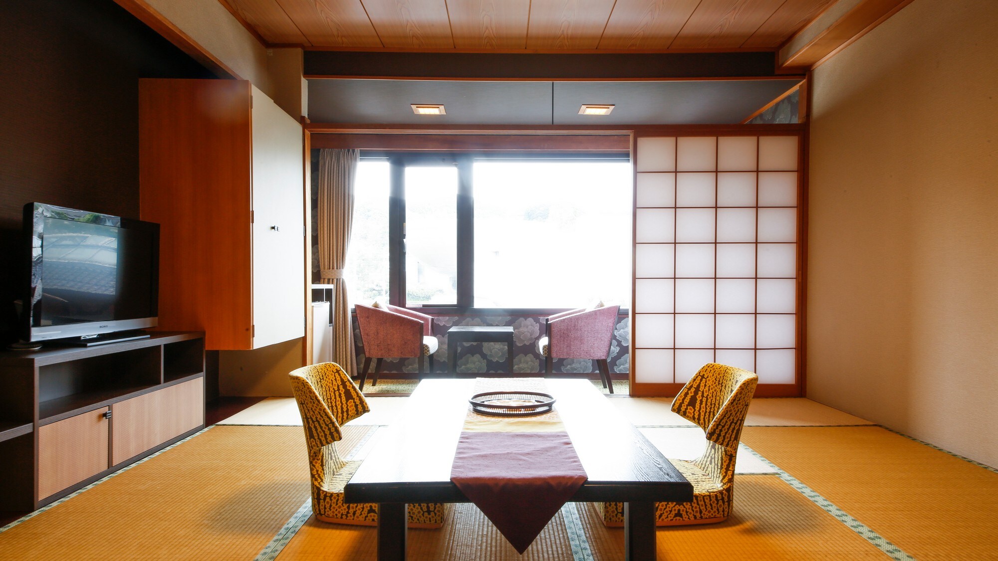 Izumo Concept Japanese-style room <Kaun-KAUN> This room is based on the image of the mythical country "Izumo".