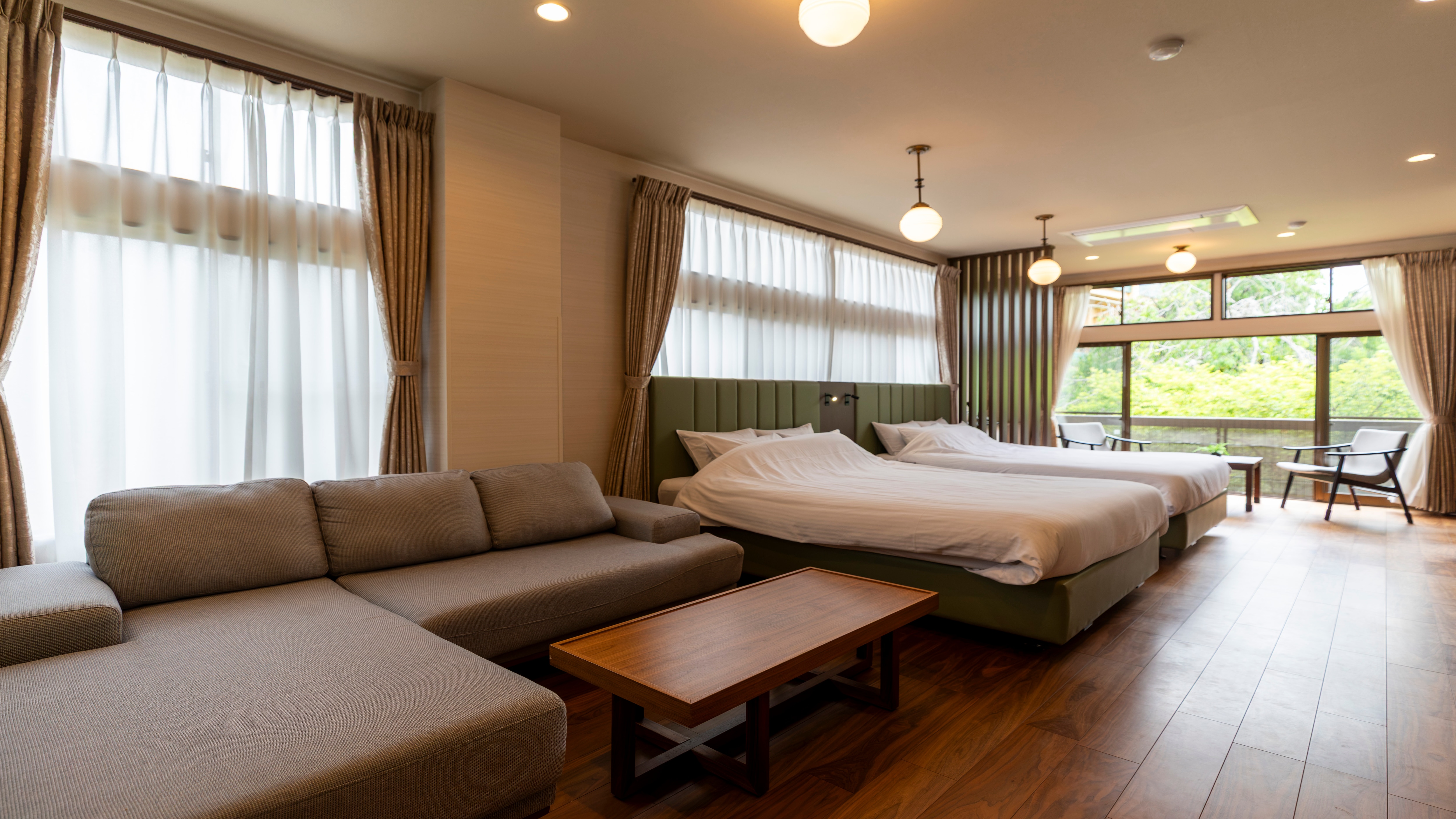 [Suite Room 2nd Floor - J] Western-style twin bedroom - 45㎡