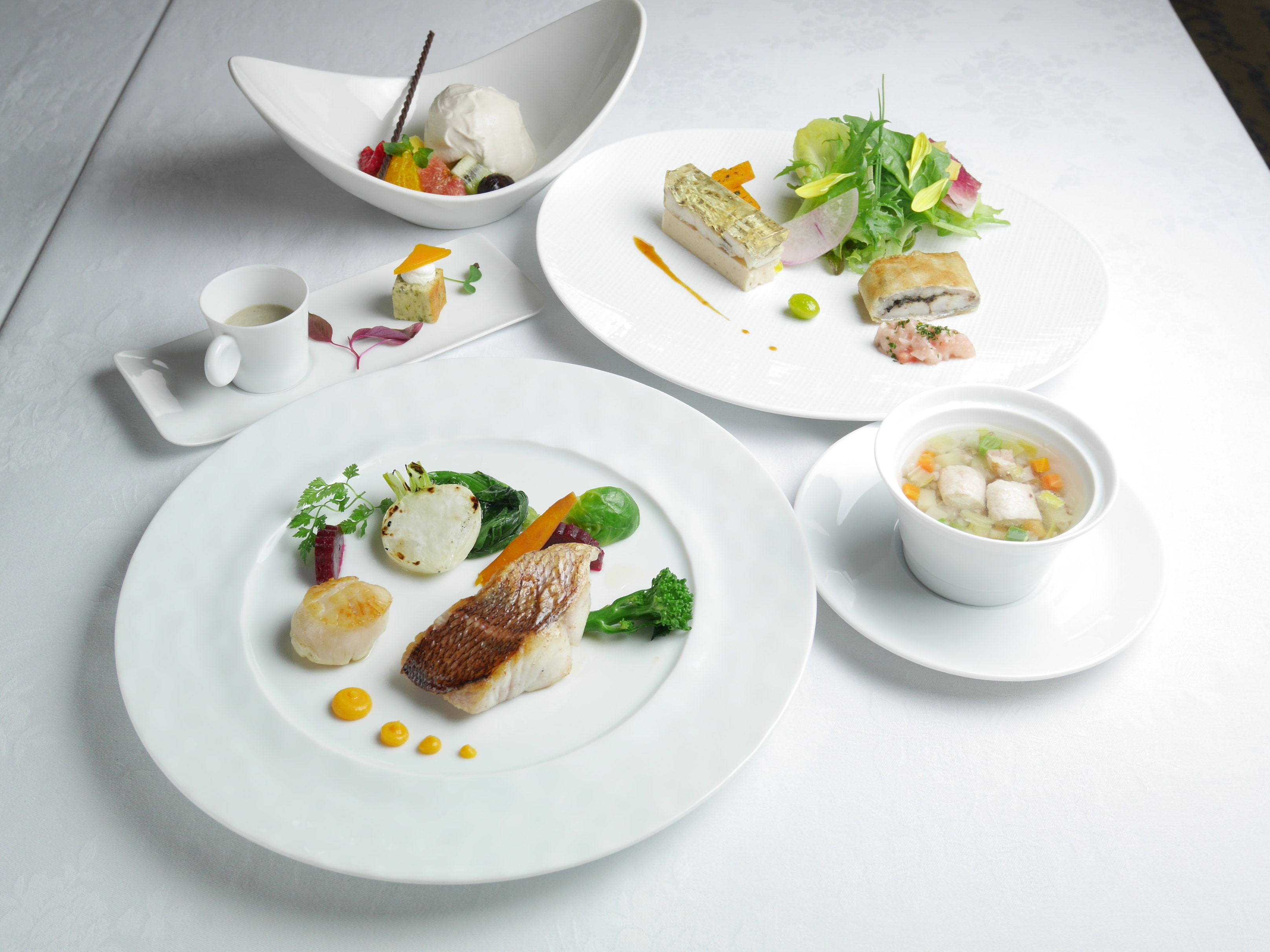 Main dish La Foret (main seafood image)
